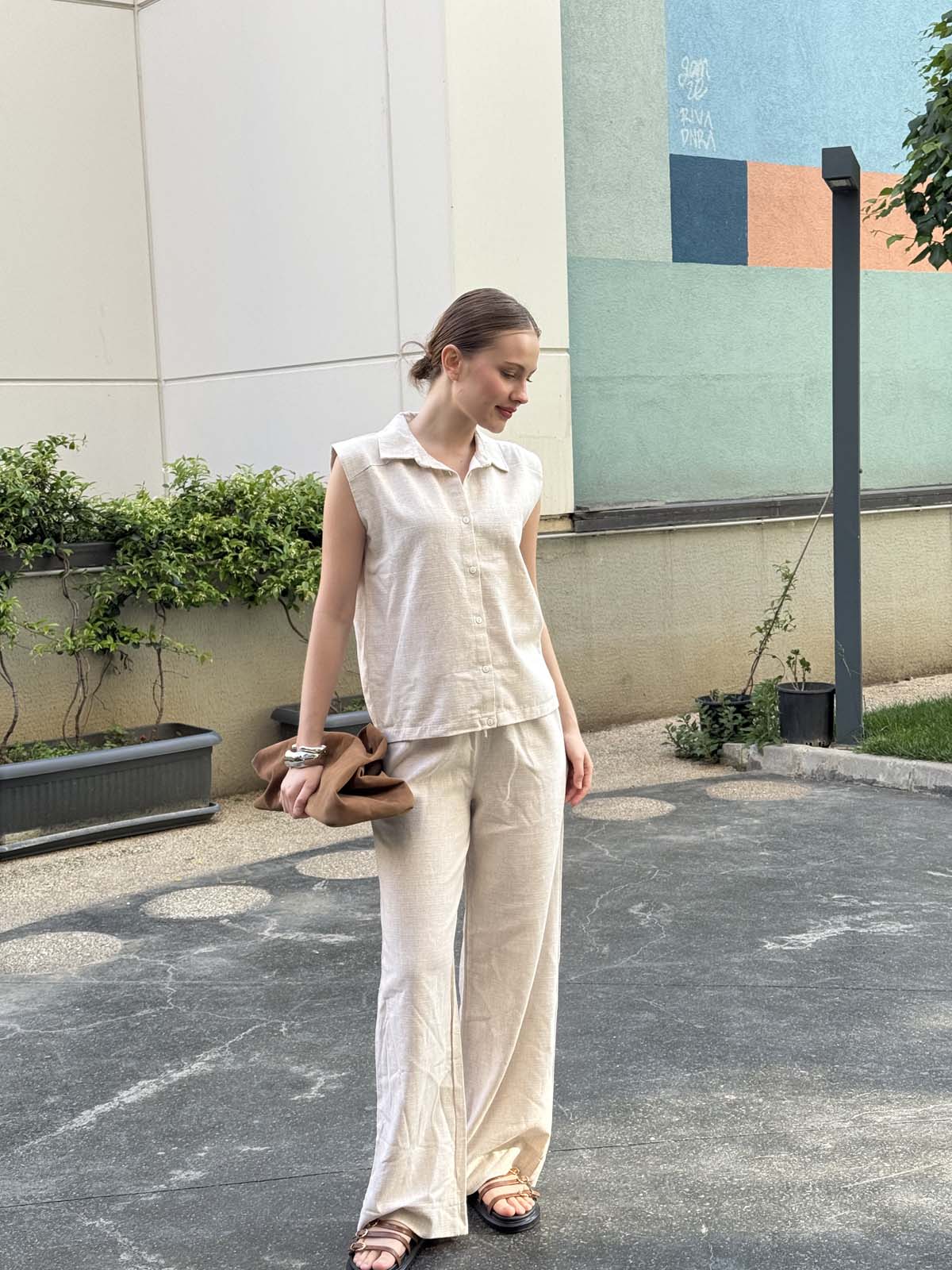 DÜZ KETEN GÖMLEK YAKA YELEK