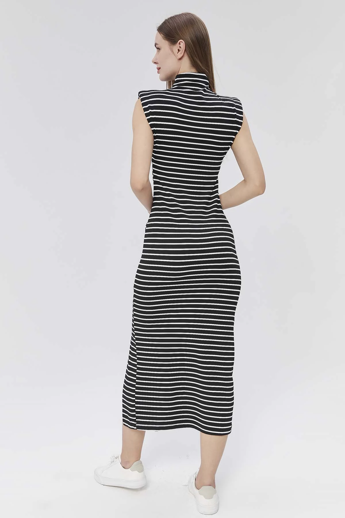 Burgulu Çizgili Elbise