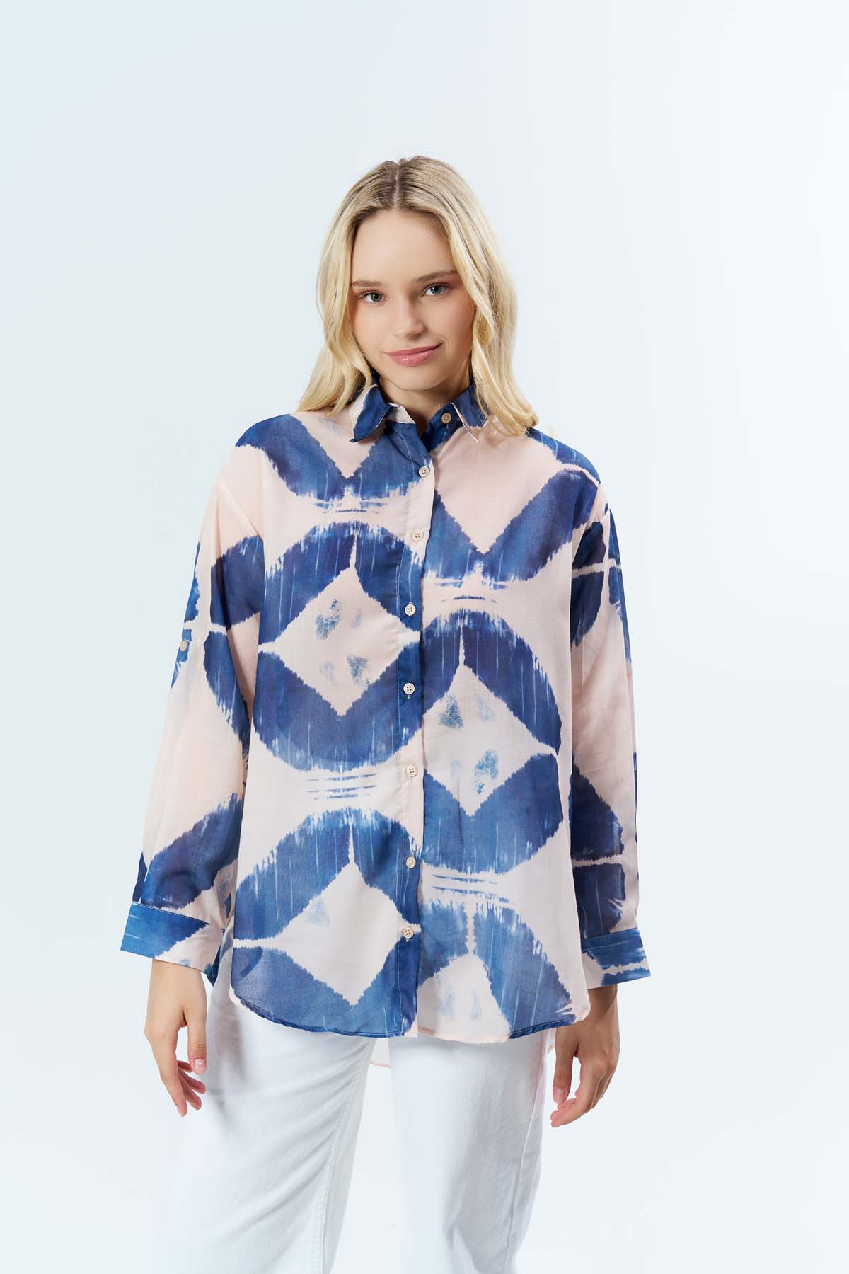 Mavi Batik Desenli Gömlek