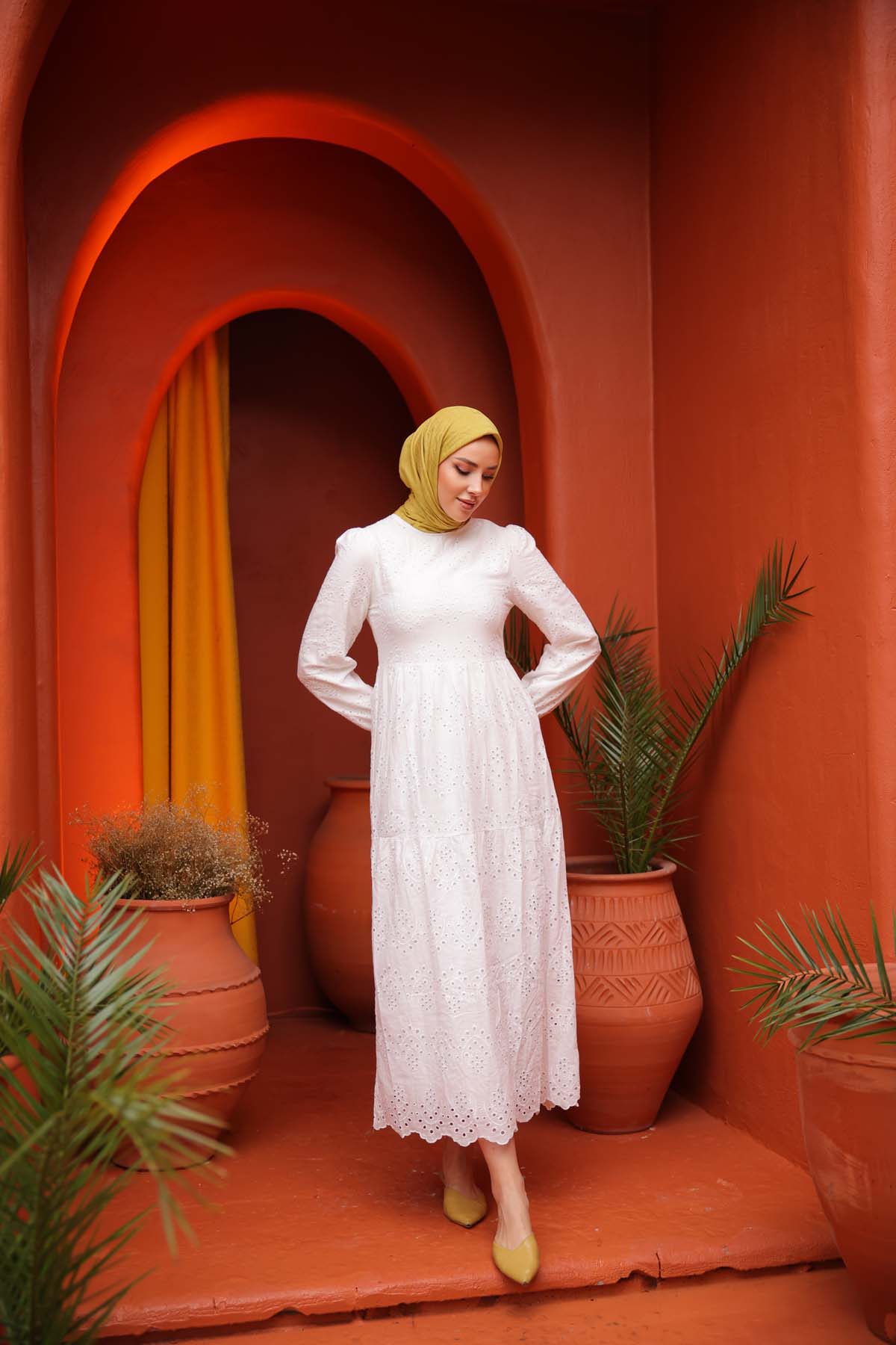 BRODELİ UZUN ELBİSE