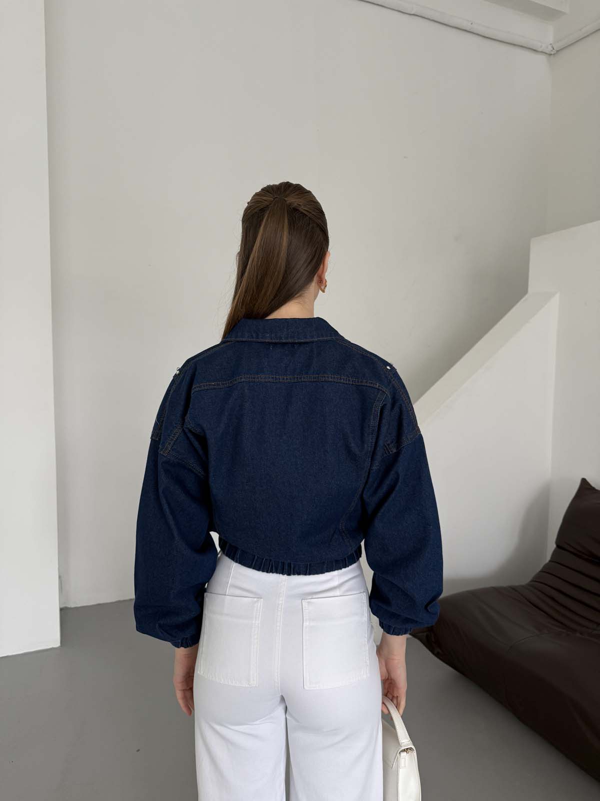 Önü V Detay Taşlı  Fermuarlı  Kot  Mont