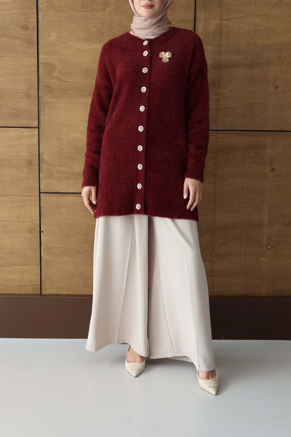 Angora Broşlu Uzun Ceket