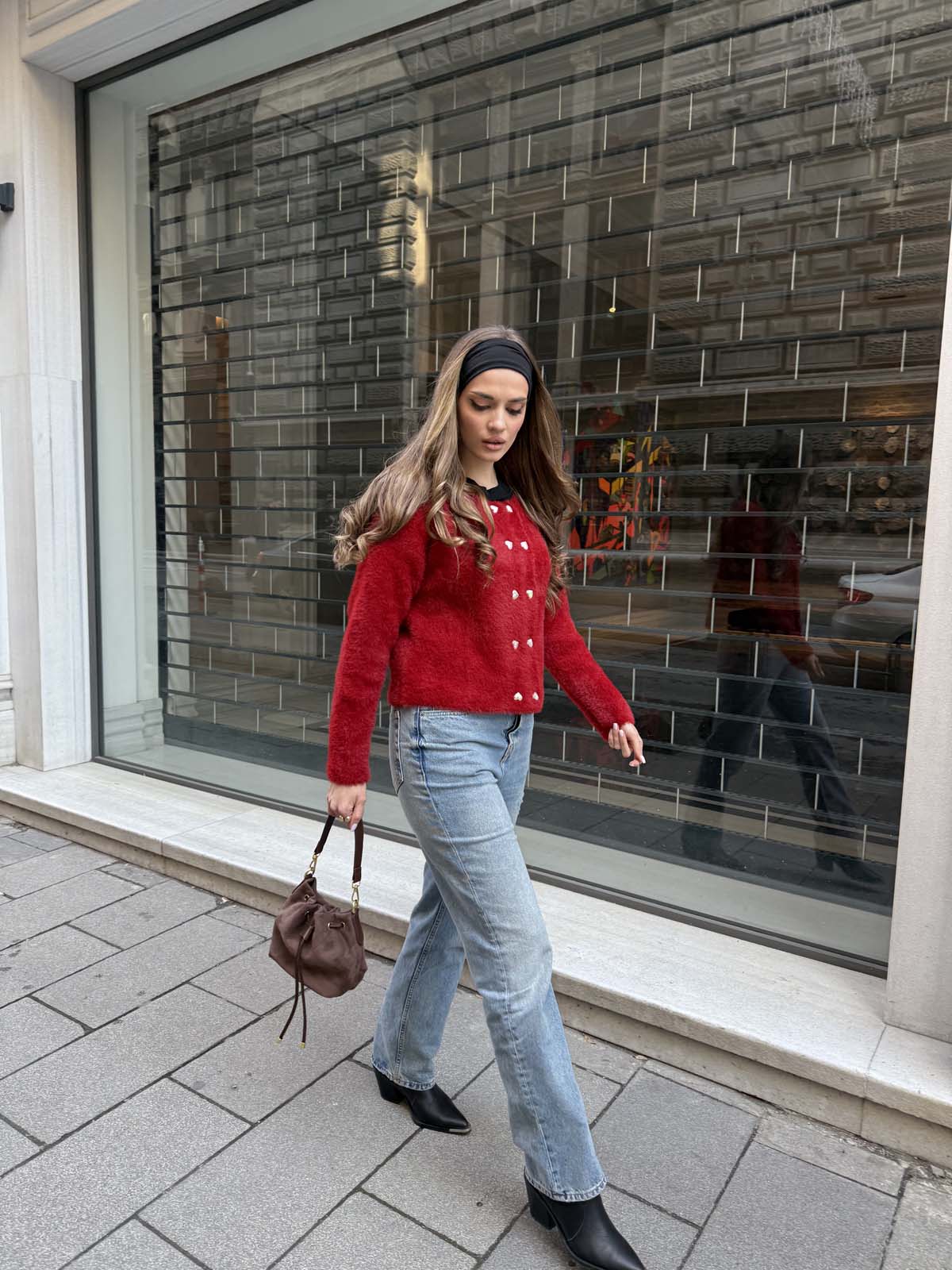 Angora  Yuvarlak Yaka  Kalp Düğmeli Kısa Hırka