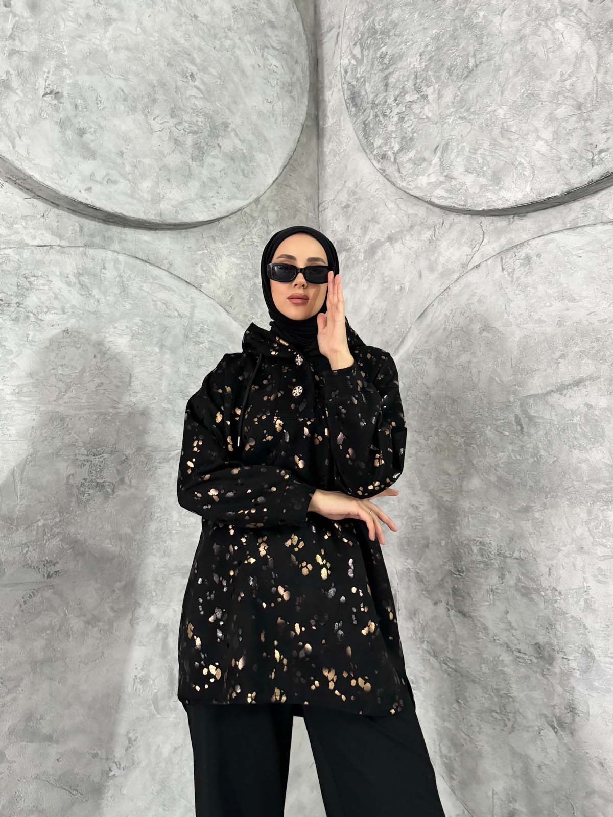 Varak Baskılı Kopşonlu Sweatshirt