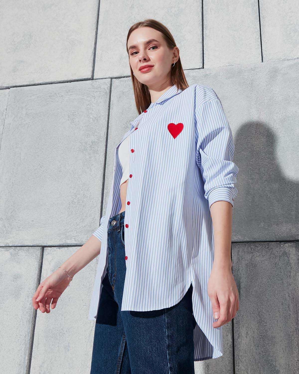 KALPLİ ÇİZGİLİ GÖMLEK