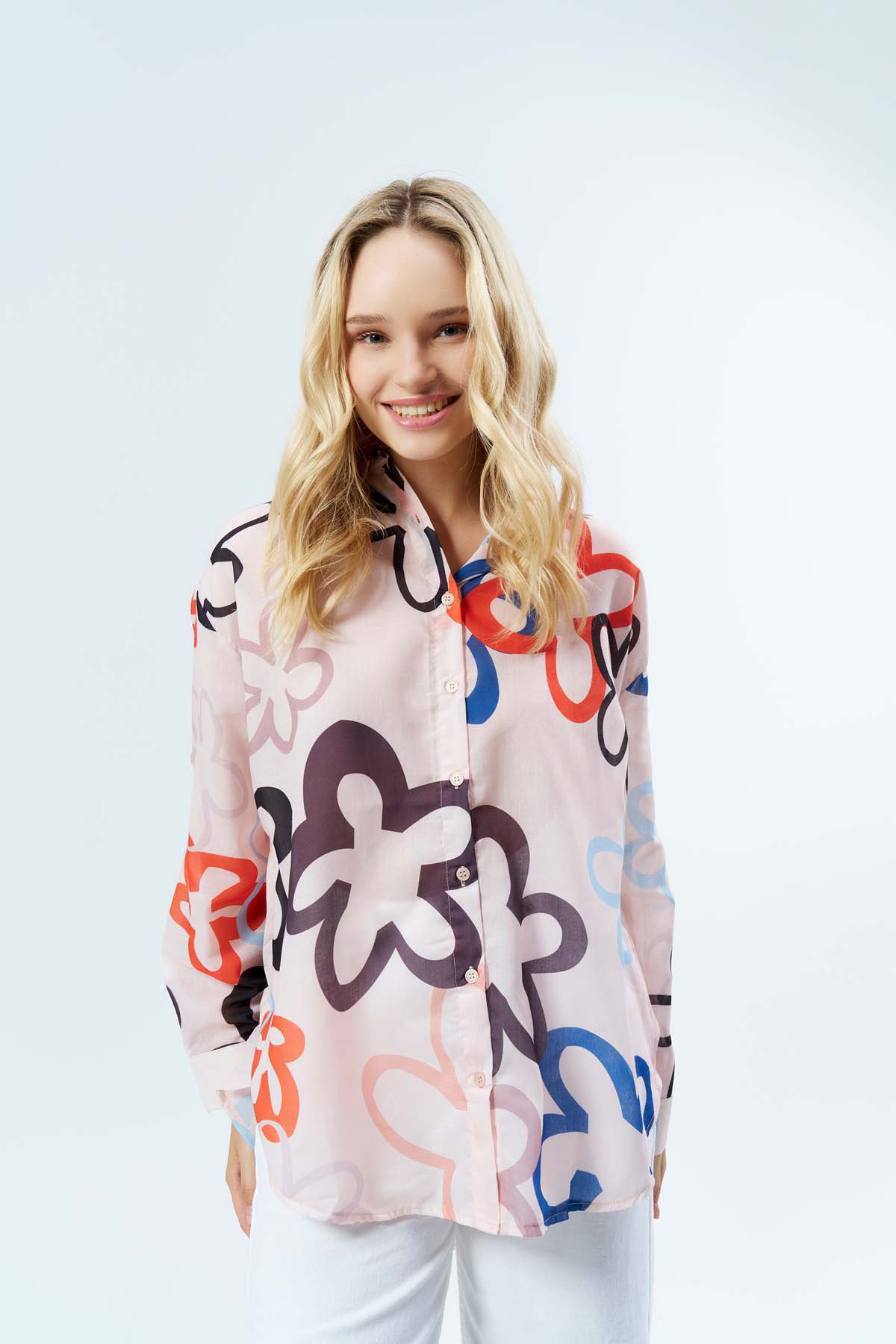 Çiçek Desenli Uzun Kollu Gömlek