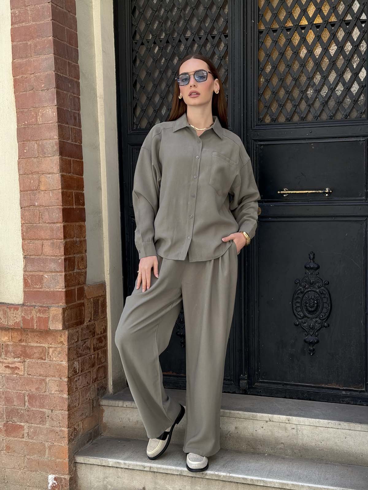 Cepli Düğmeli  Uzun Kolu   Gömlek