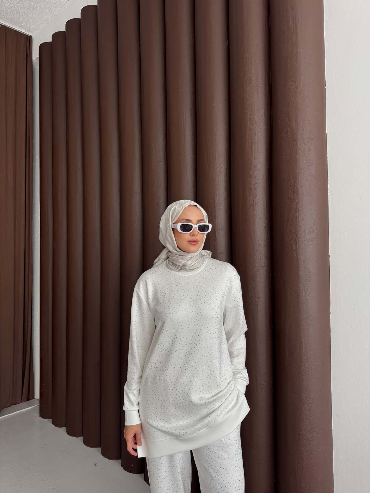 Şık Taşlı Salaş İkili Takım