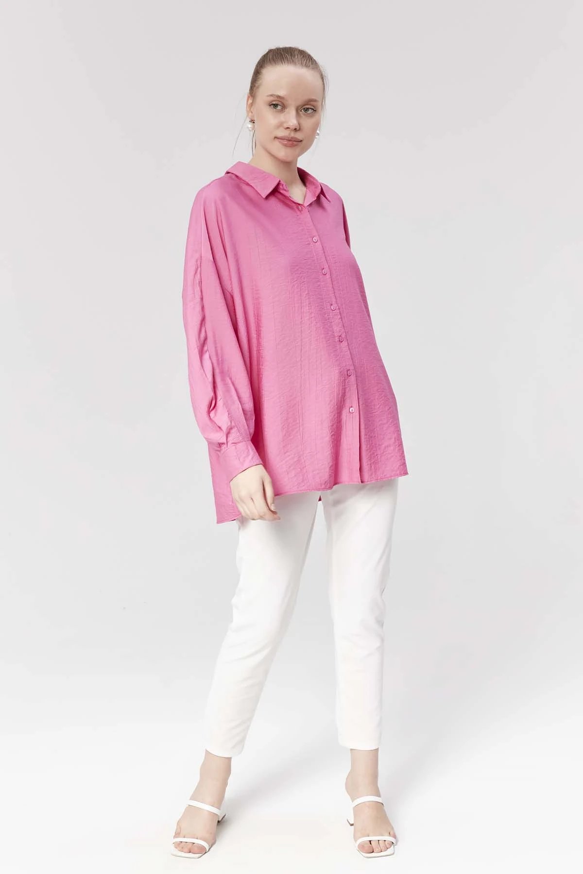 Zincir Aksesuarlı Uzun Kollu Gömlek