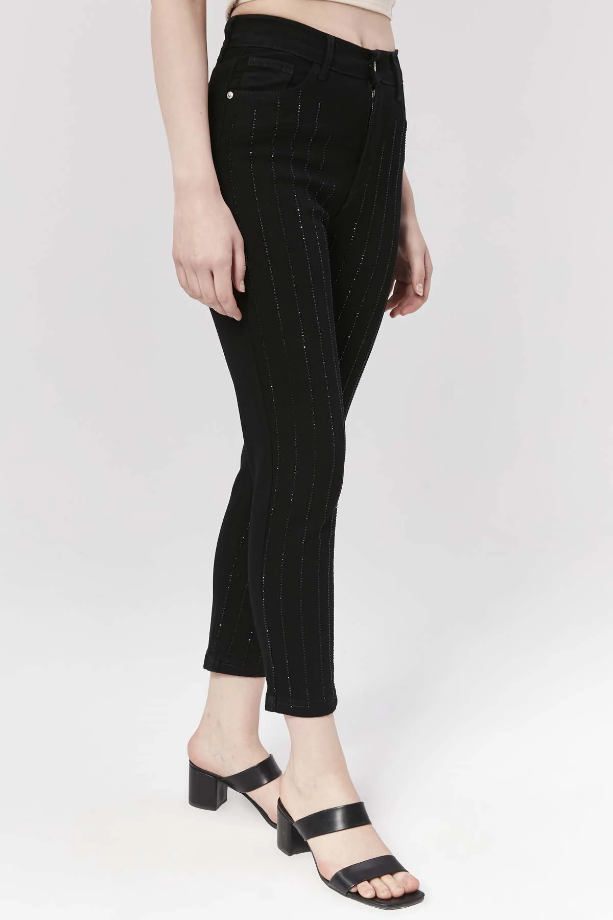 Şeritli  Taşlı  BoyFrend   Kot Pantolon