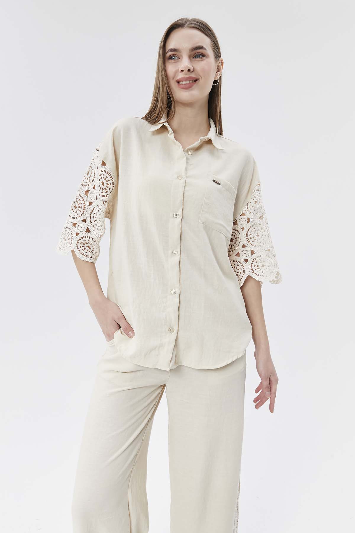 Kolları Brode Garnili Gömlek