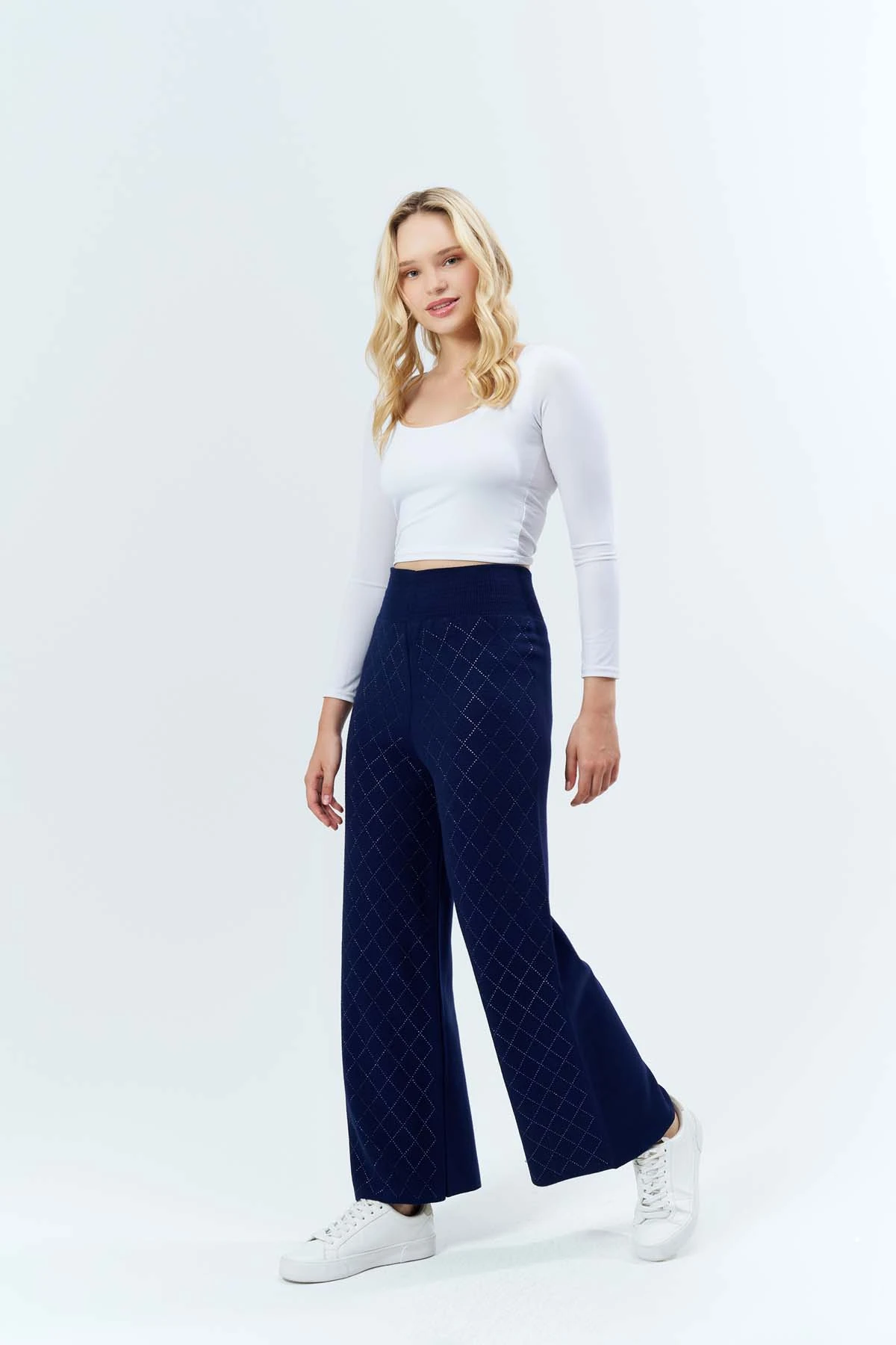 Triko Baklava Taşlı Pantolon