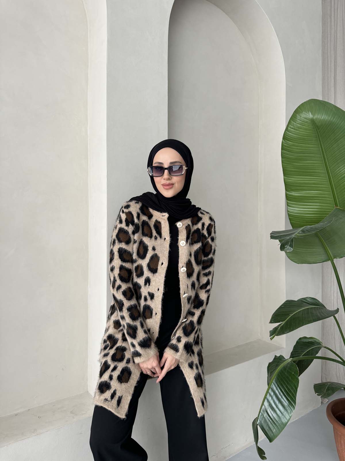 Şardonlu  Leopar Desenli Uzun Hırka