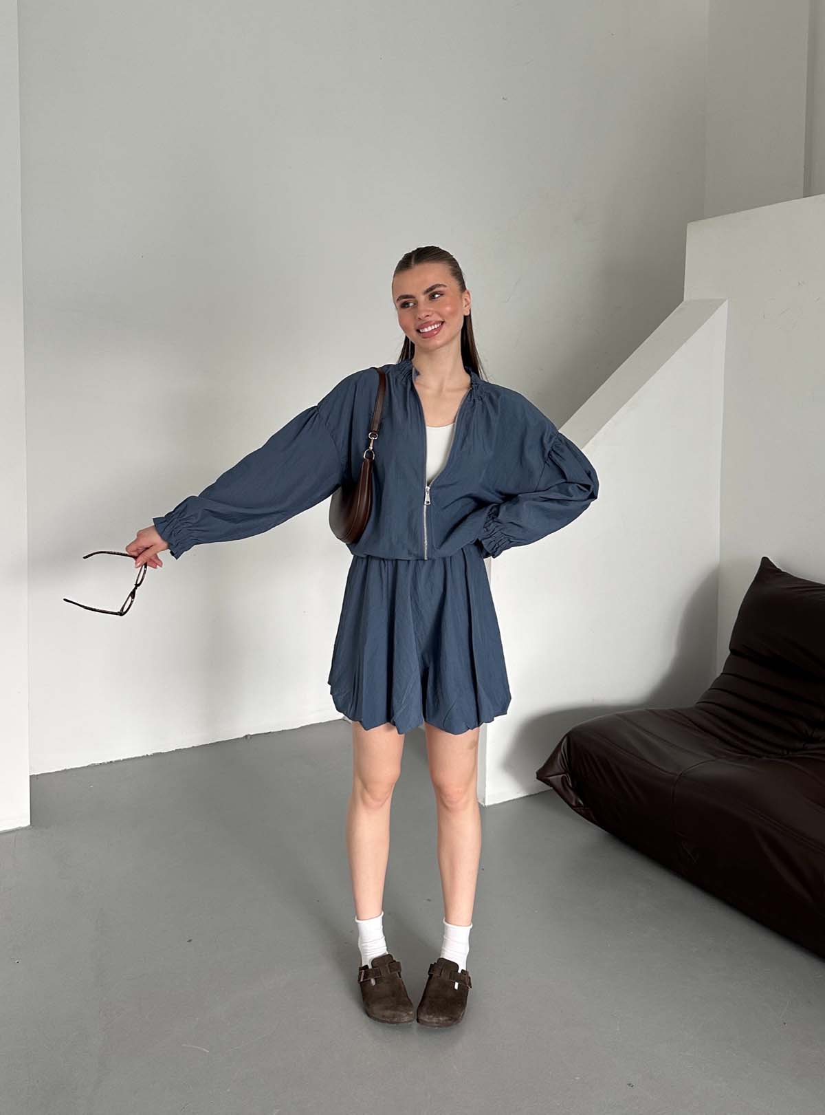 Fermuarlı Yakası Kolu Büzgülü  Mont