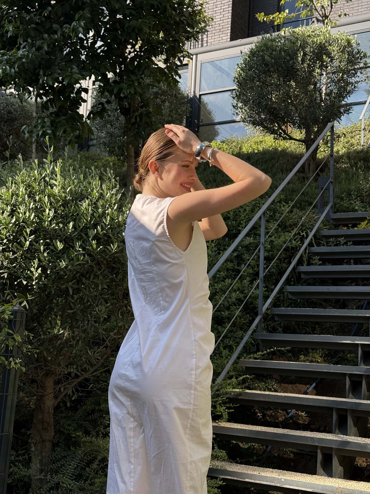 KOLSUZ ÖNÜ DÜĞMELİ POPLİN ELBİSE