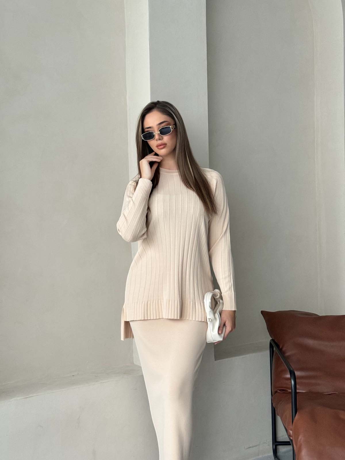 Rayon  Üstü Kalın Fitilli Balık Etekli  İkili  Takım