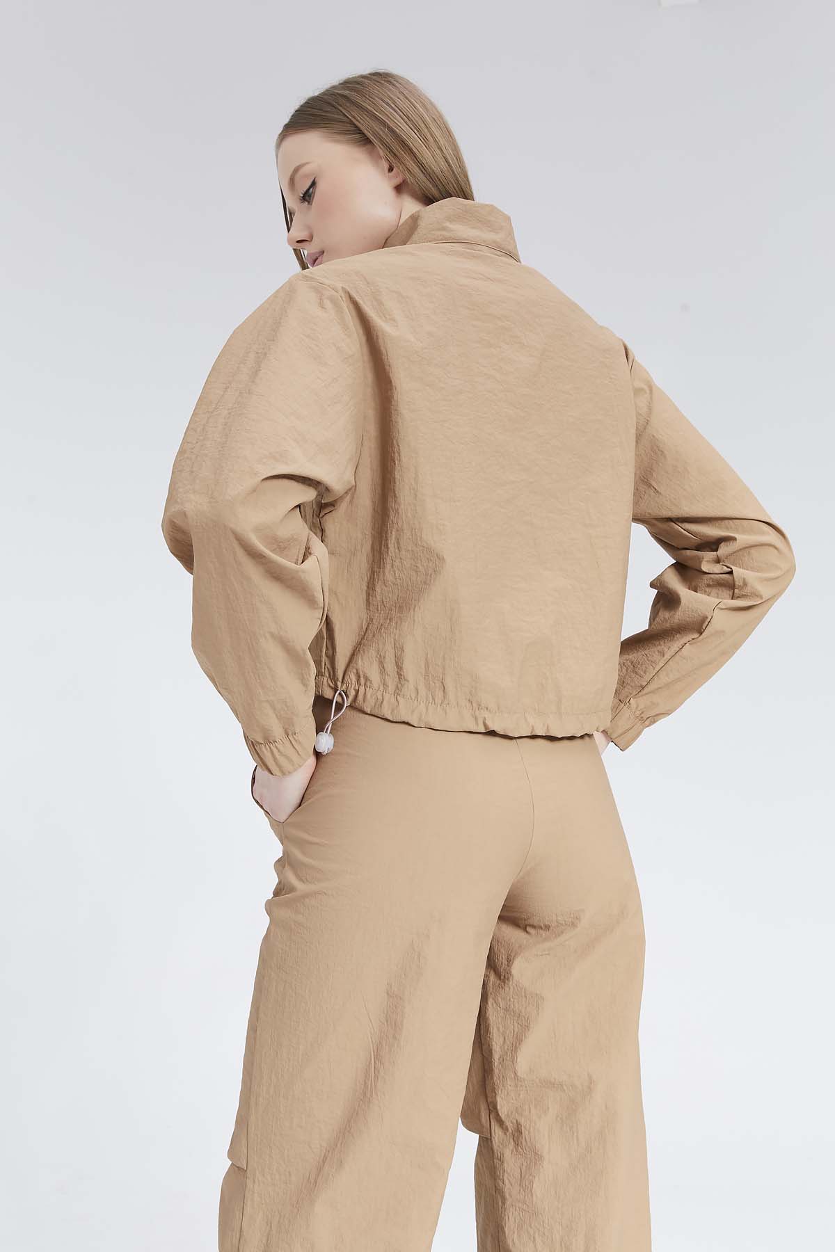 Paraşüt Kumaş Eşofman Takımı