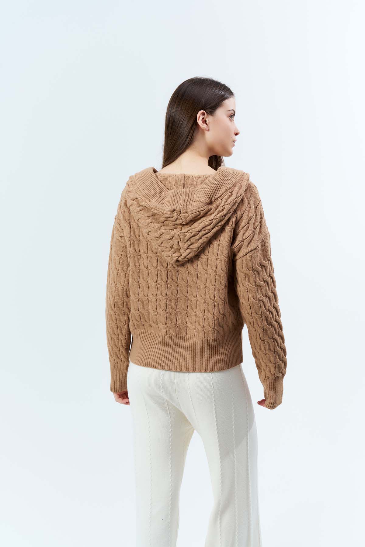 SaçÖrgülü Kapşonlu Cepli Ceket