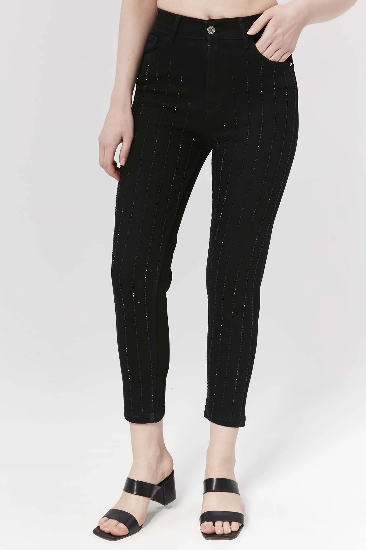 Şeritli  Taşlı  BoyFrend   Kot Pantolon