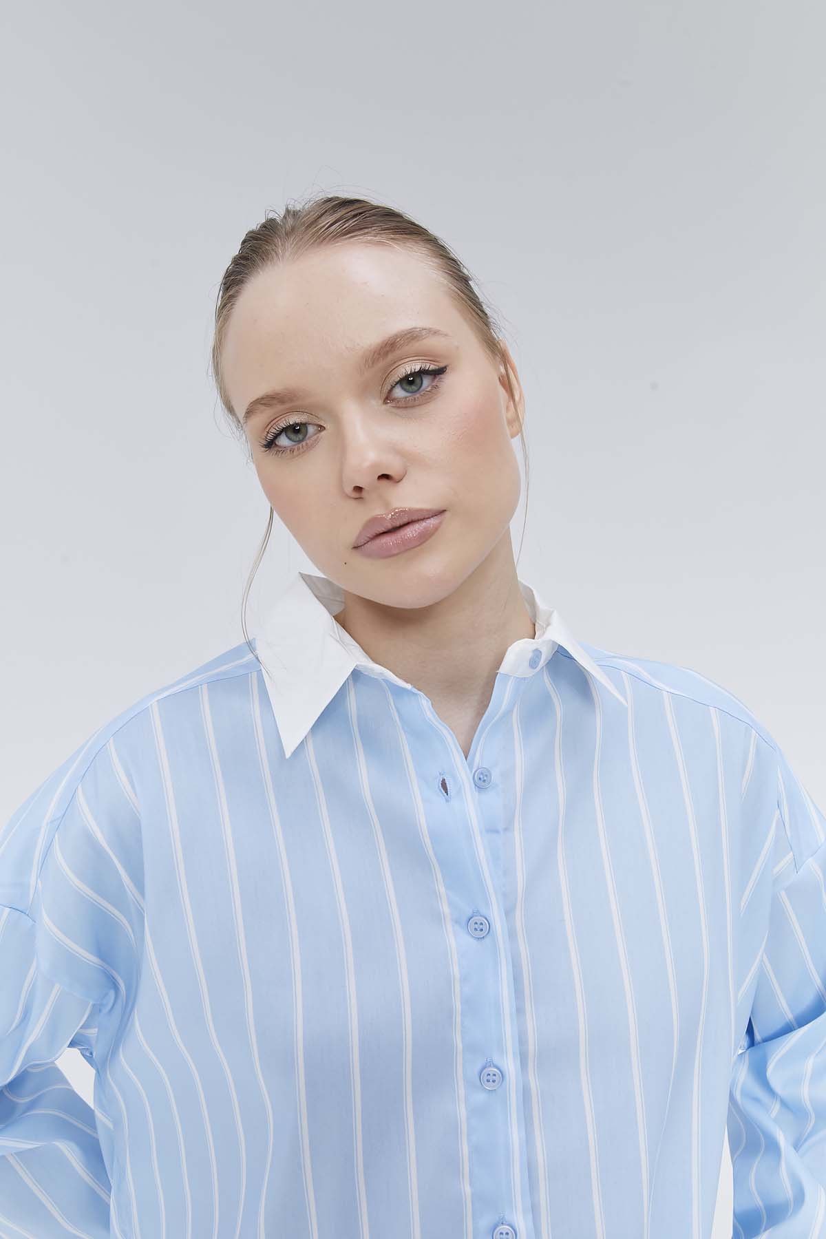 Yakası Düz  Uzun  Kollu  Çizgili  Gömlek