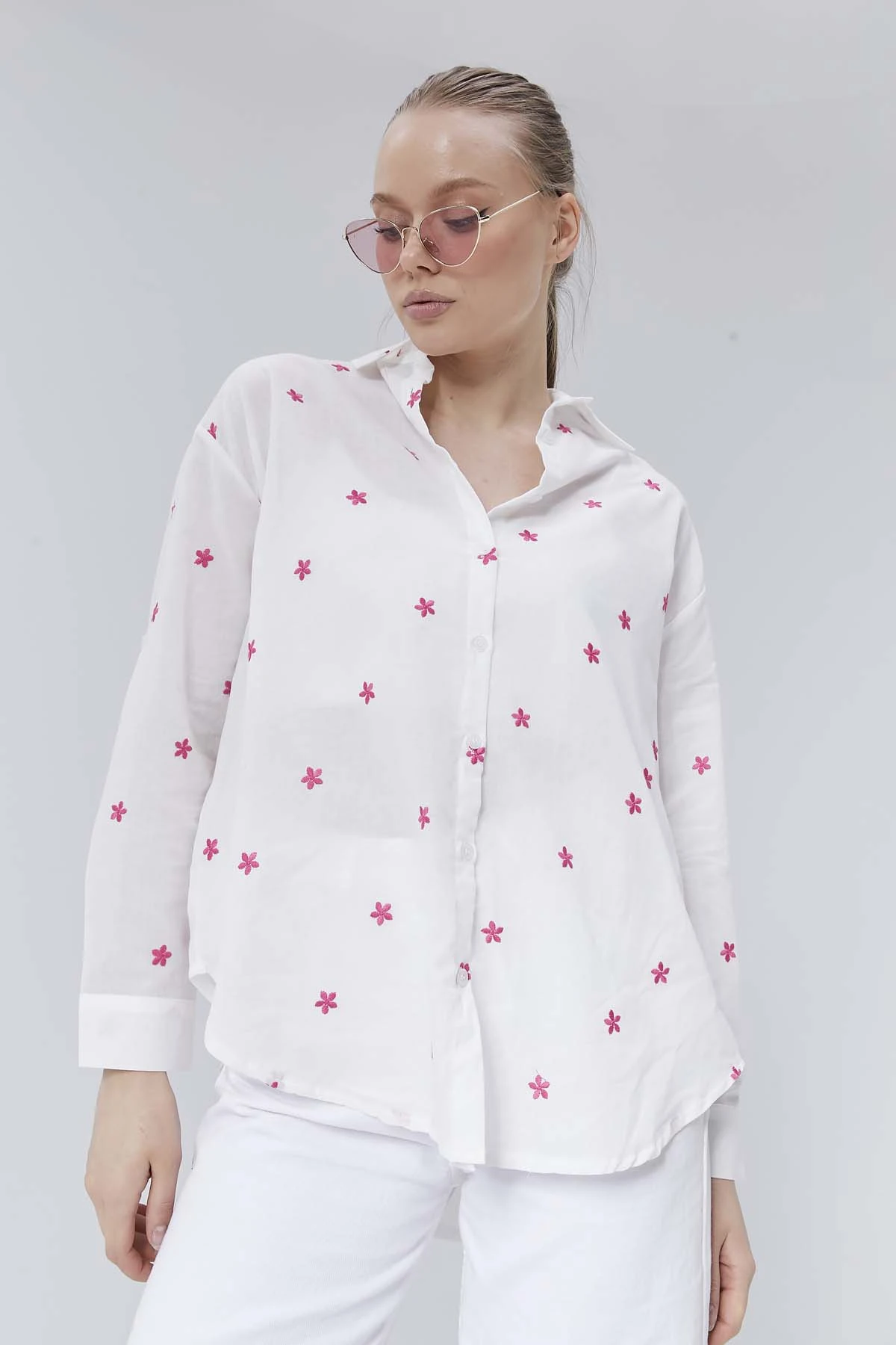 Çiçek  Desenli  Uzun  Kollu  Gömlek