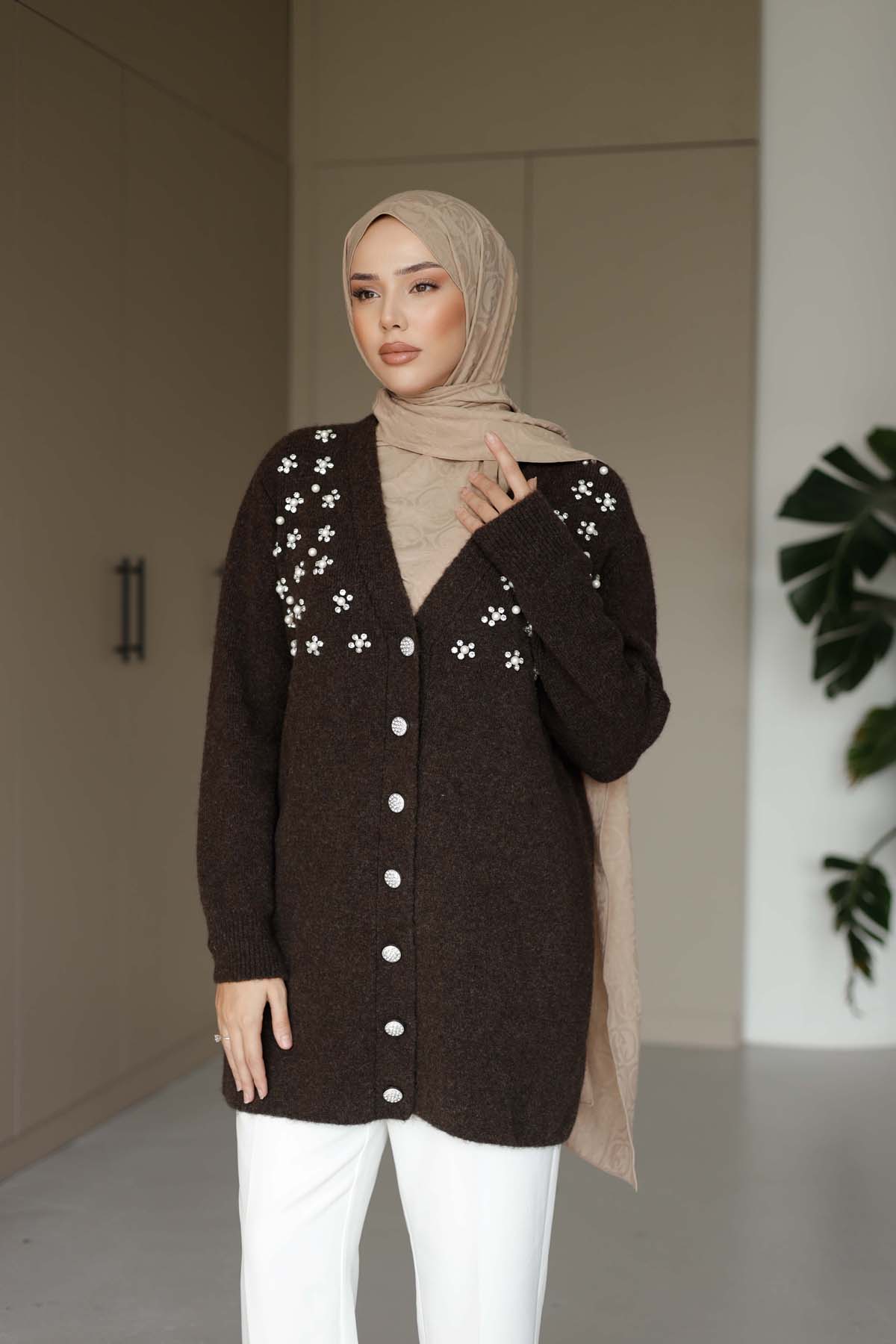 Oslo Boncuklu Uzun Hırka