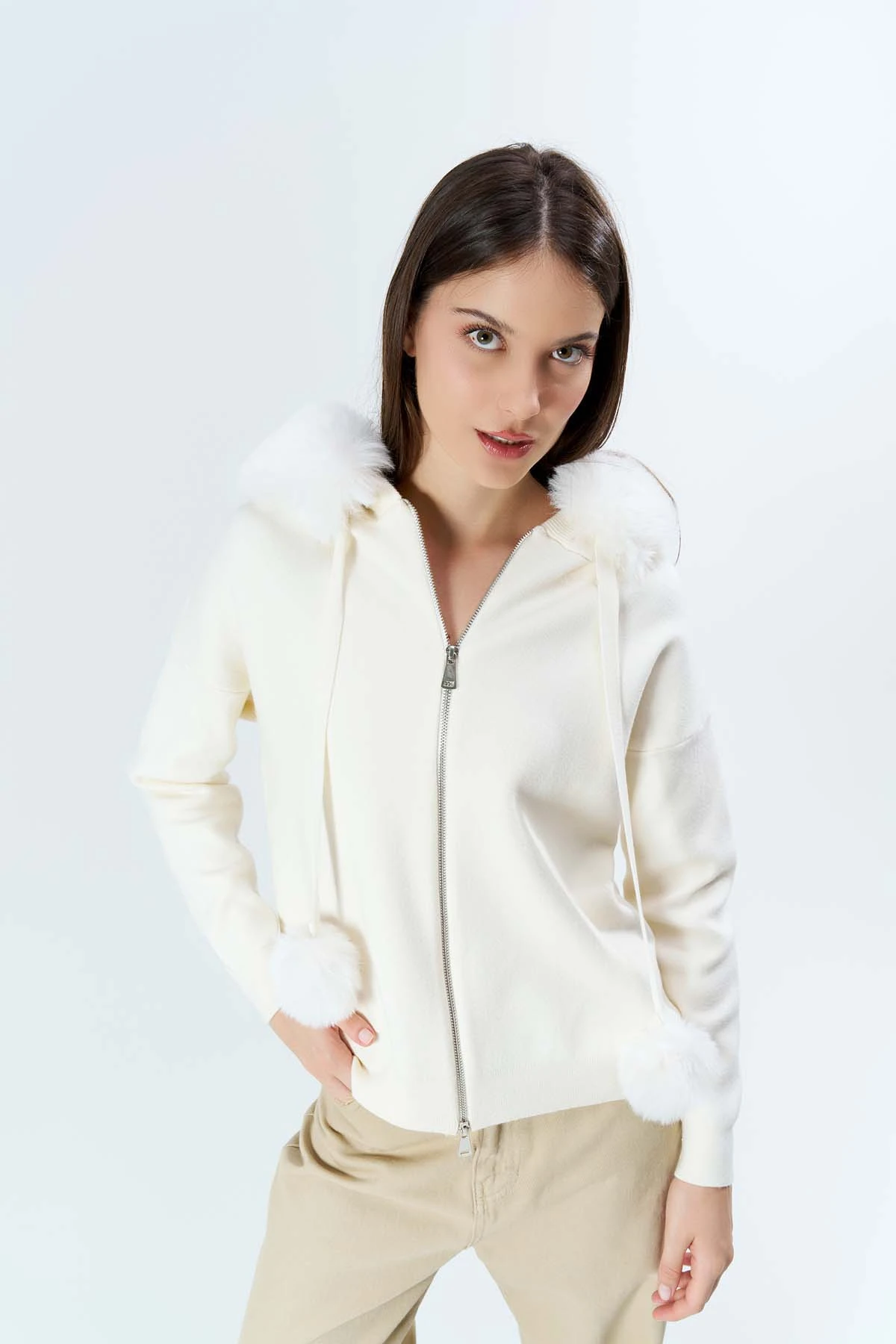 Korsman Kürklü Fermuarlı Kazak