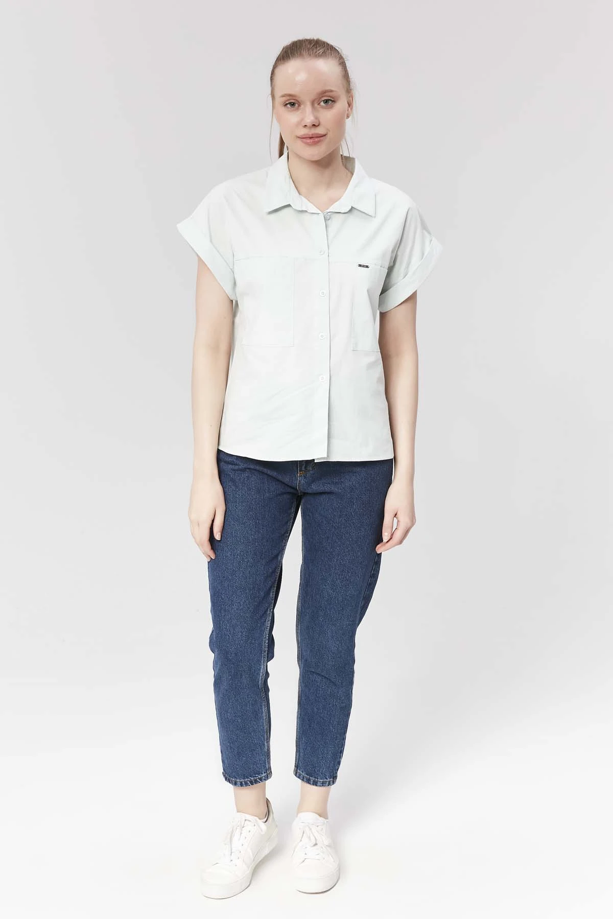 Çift Cepli  Kısa Kollu  Gömlek