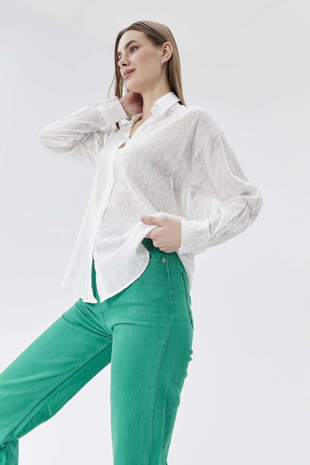 Büyük Puantiyeli Brode Gömlek