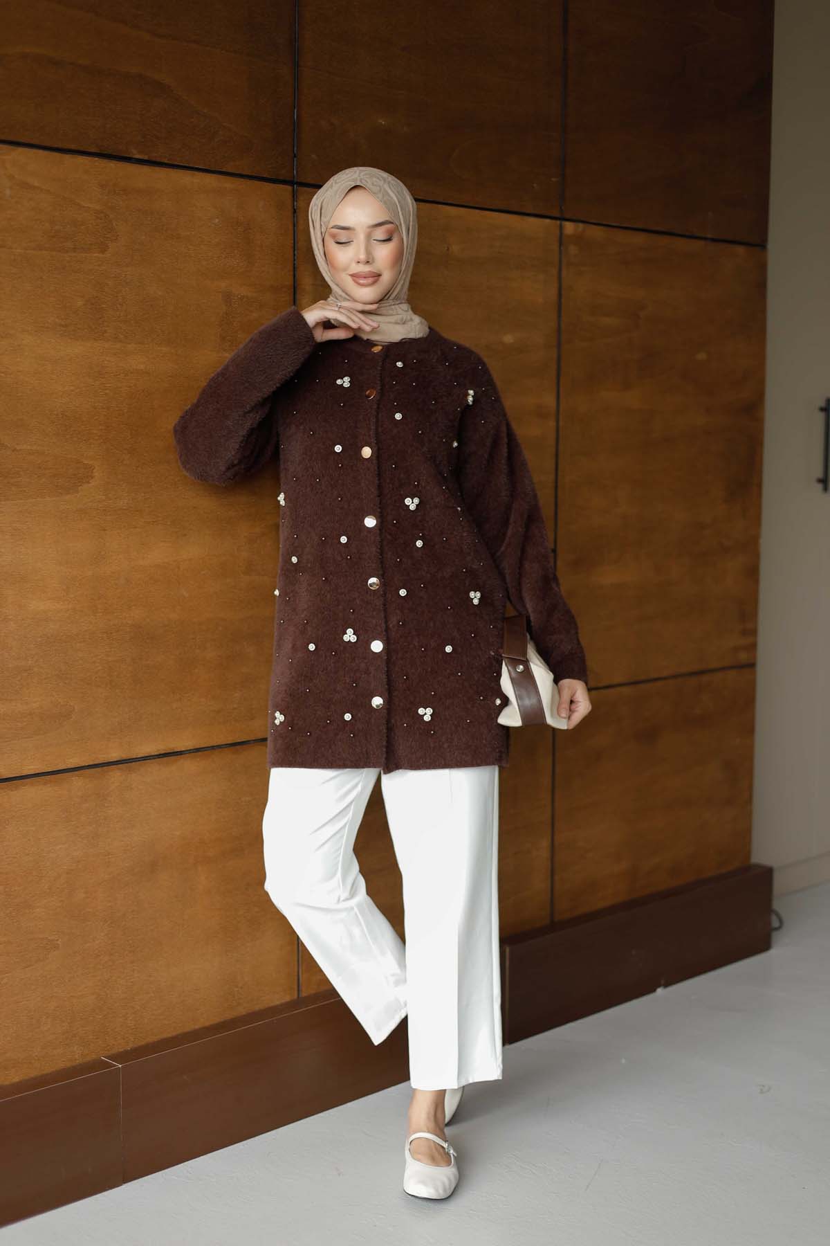 Angora İnci Taş Döşemeli Hırka