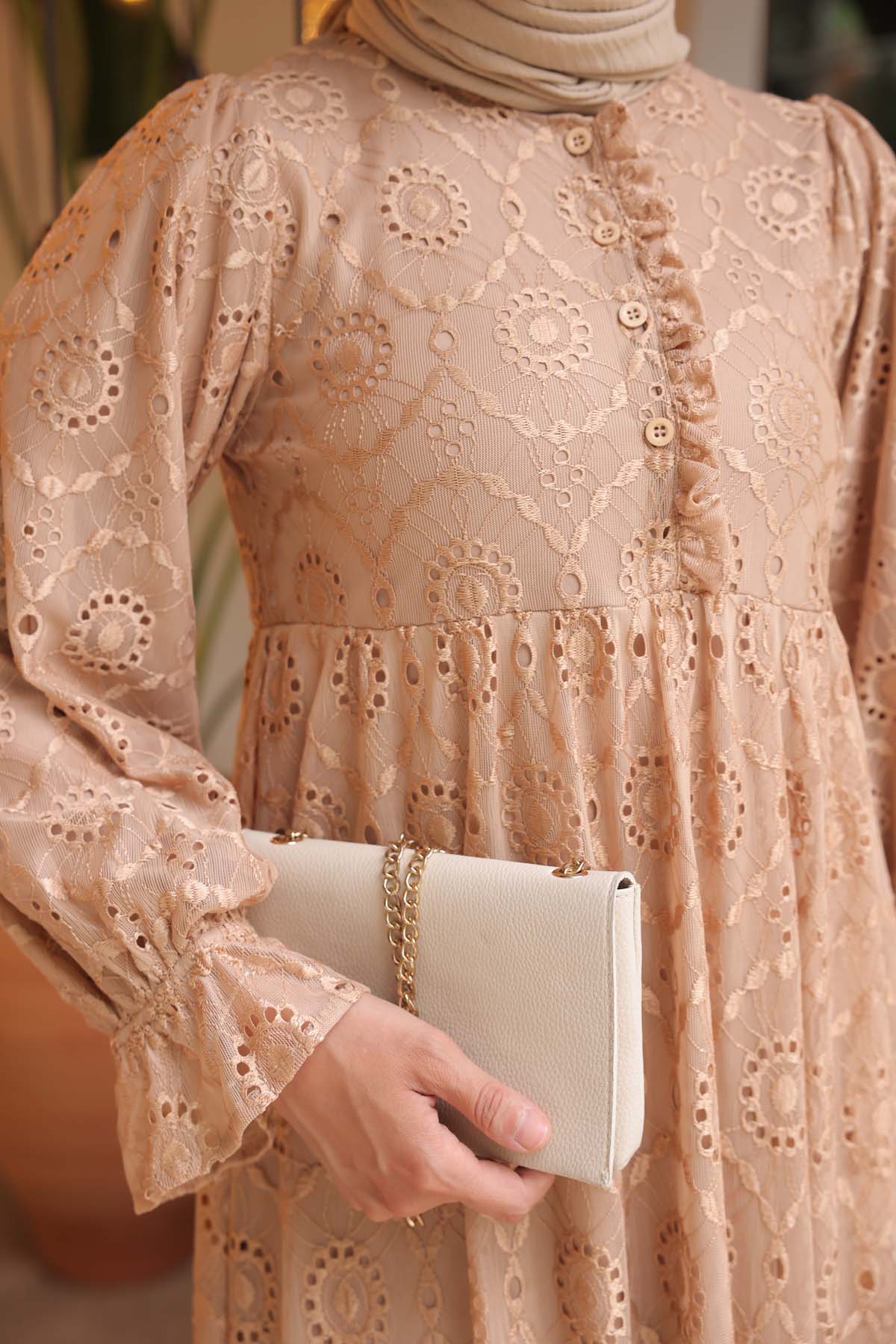 Uzun  Kollu Bayan  Elbise