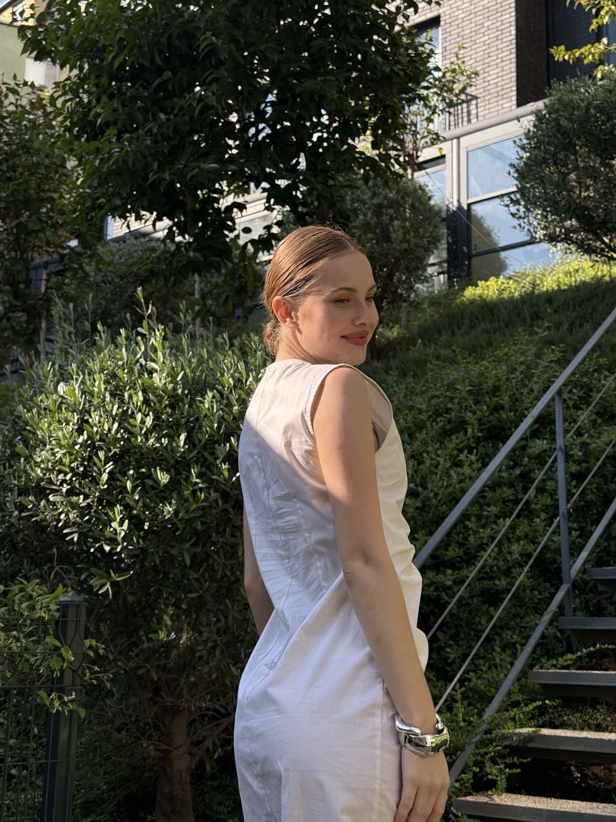 KOLSUZ ÖNÜ DÜĞMELİ POPLİN ELBİSE