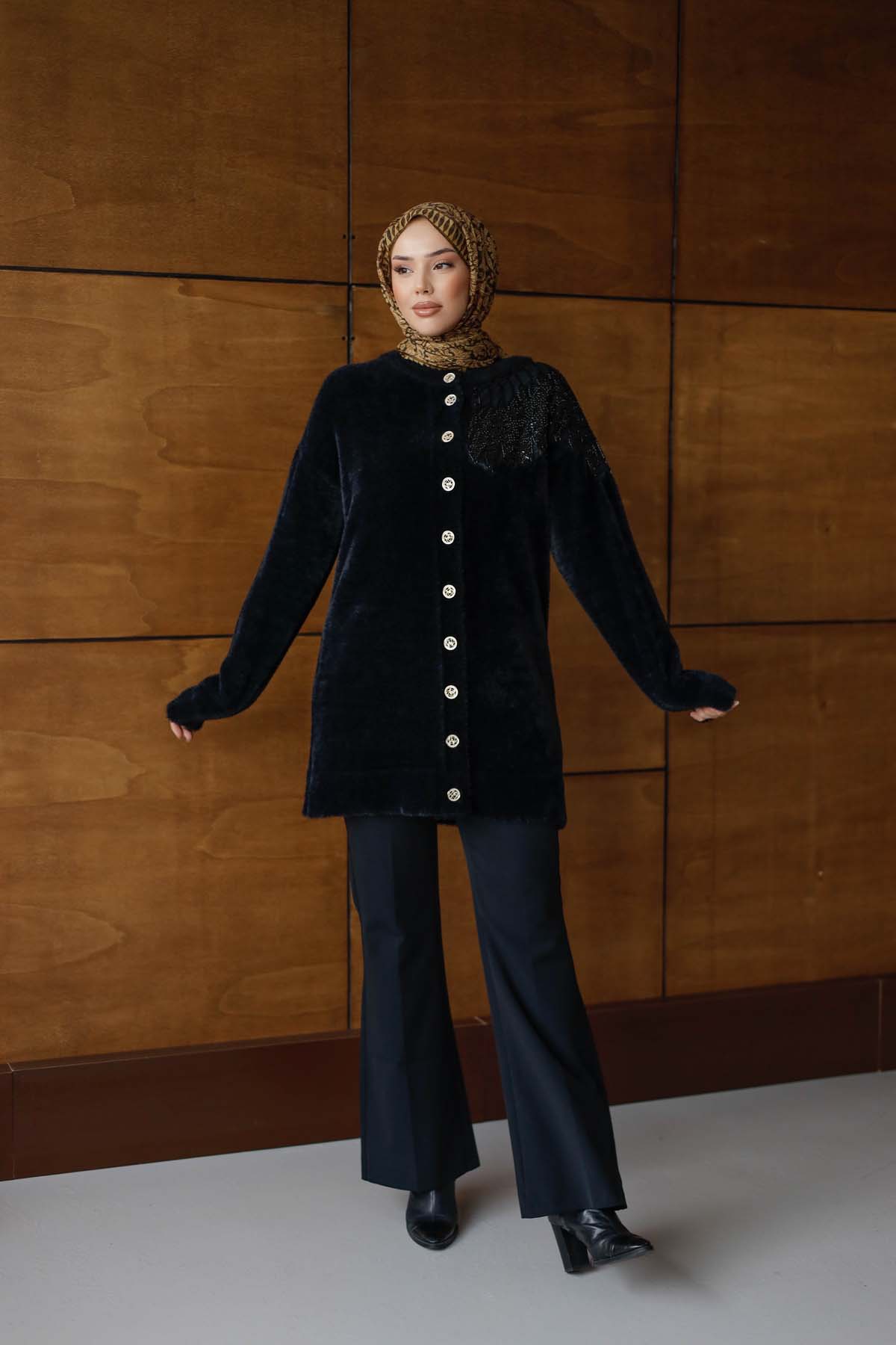 Angora Boncuklu Oversize Hırka