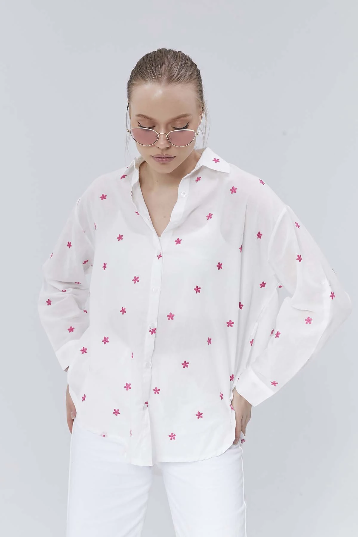 Çiçek  Desenli  Uzun  Kollu  Gömlek