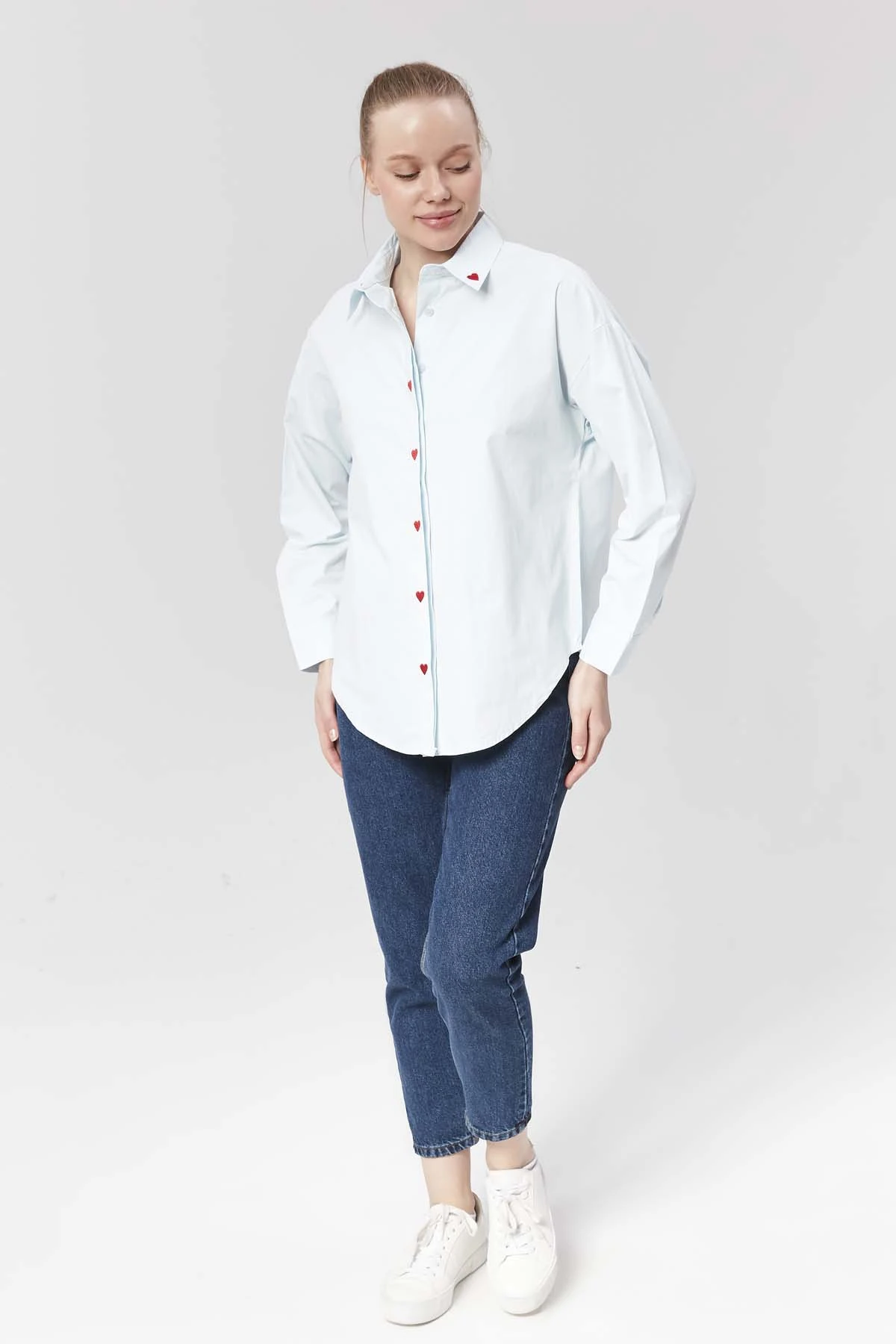 Kalp Nakışlı Poplin Gömlek