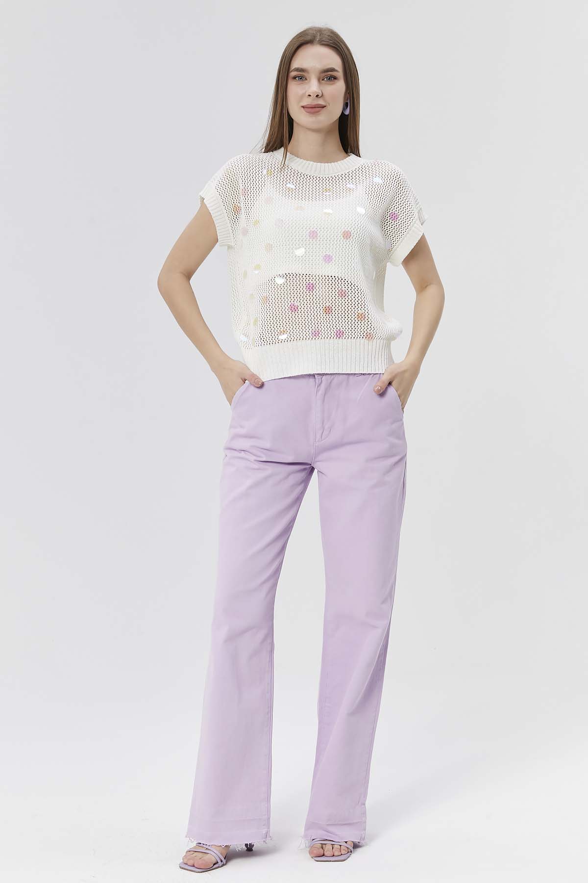 Ajurlu Pul Detaylı Süveter Bluz Crop Atlet