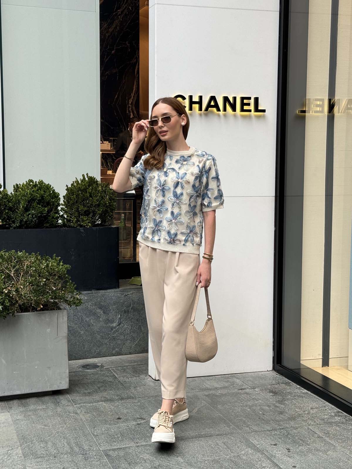 Pamuk Papatyalı Kumaşlı Kısa Kollu Kazak