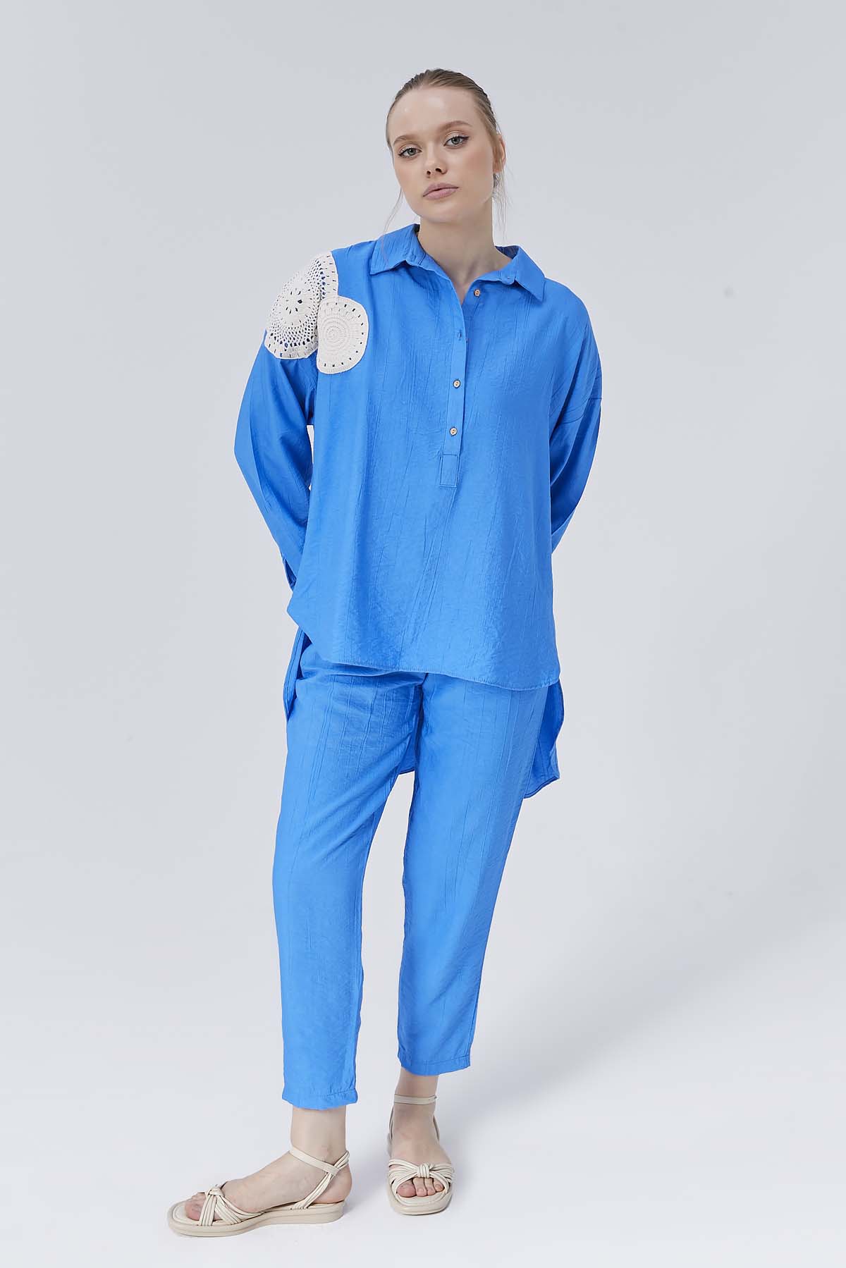 Çift Kopanagili Arkas Koluı Uzun Önü Kısa Gömlek