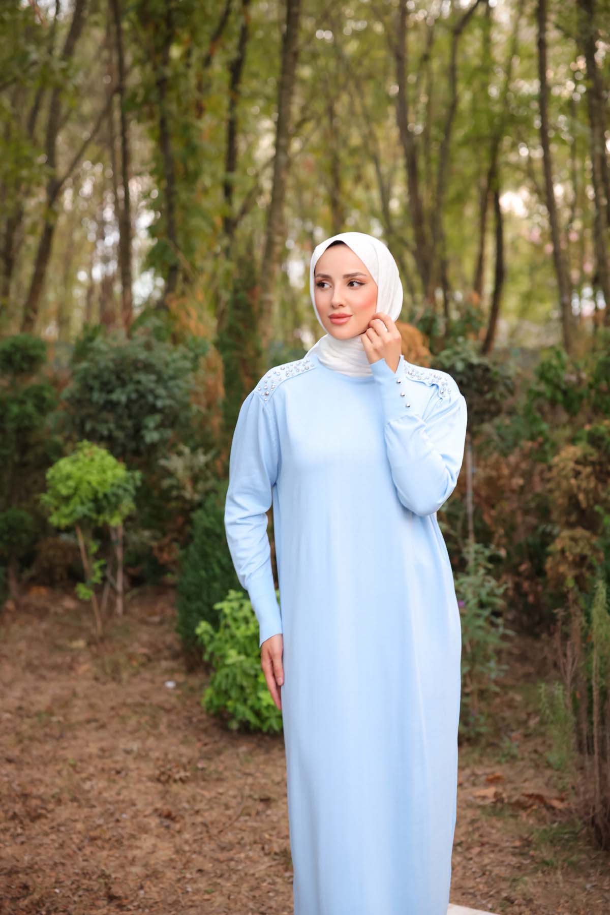 Merserize Omzu Beyoğlu Taşlı Elbise