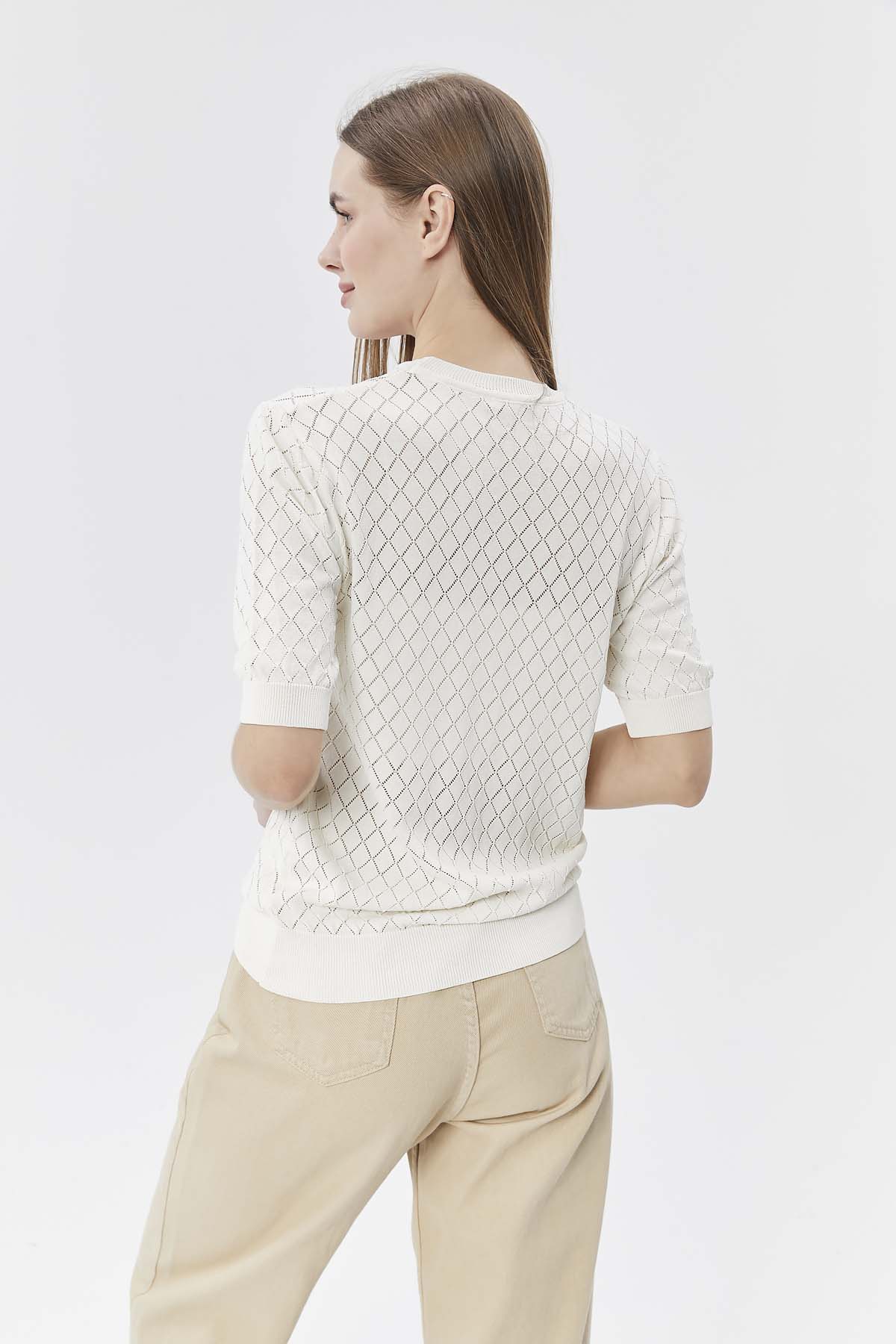 Kısa Kollu İncili Joy Yazılı Kısa Kazak