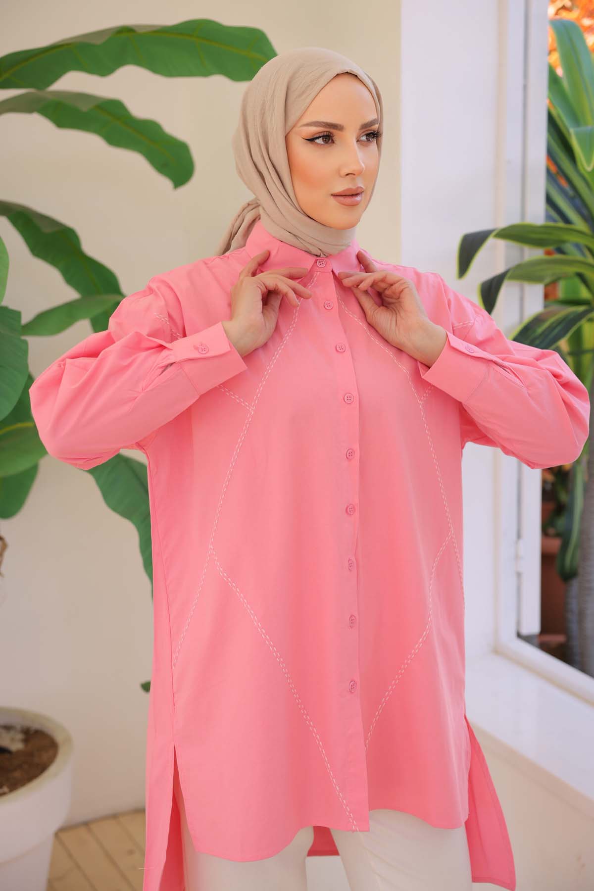 Baklava Desenli Düğmeli Uzun Kollu Gömlek