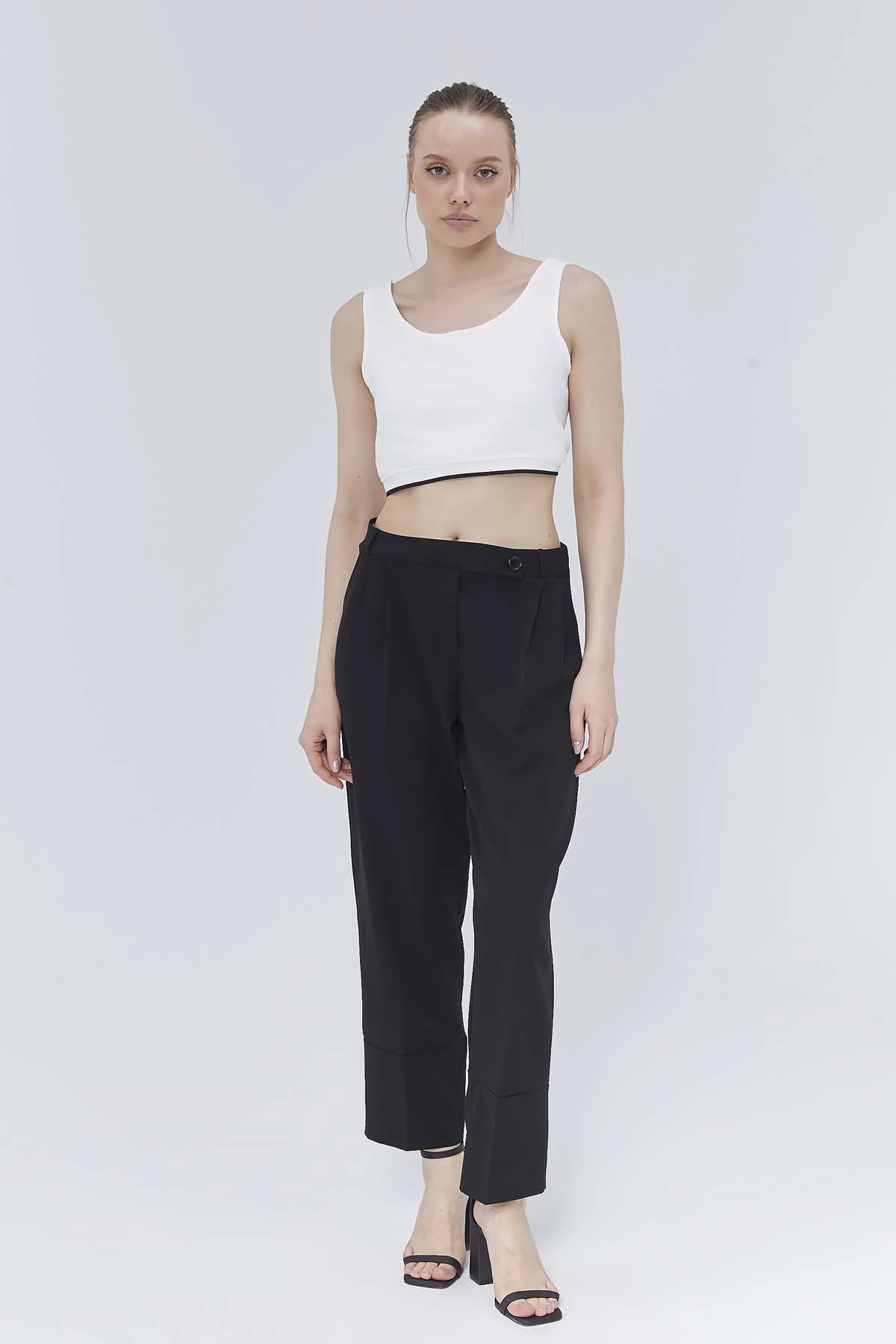 Kısa Crop Bluz Atlet