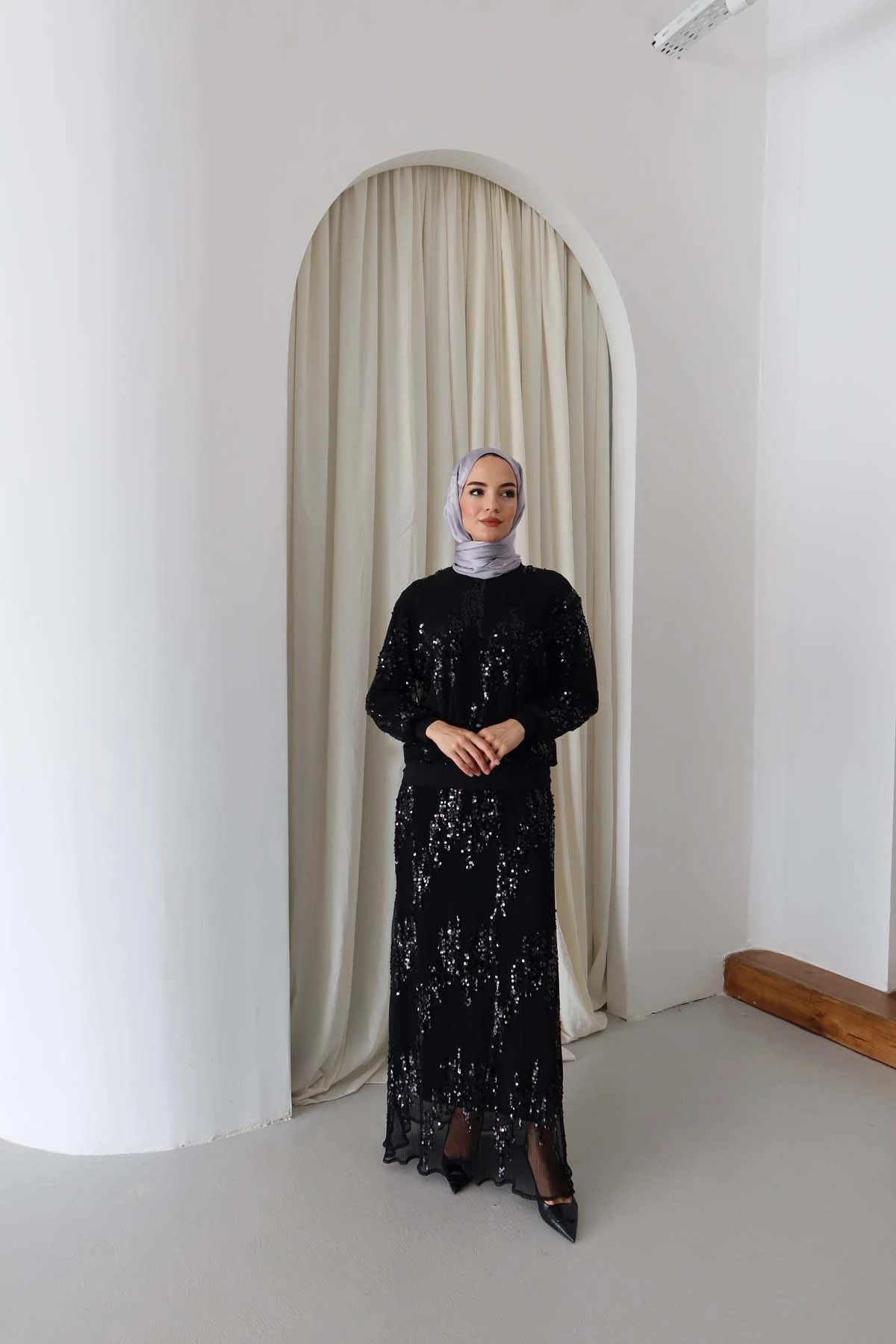 Pullu Tüllü   Etek