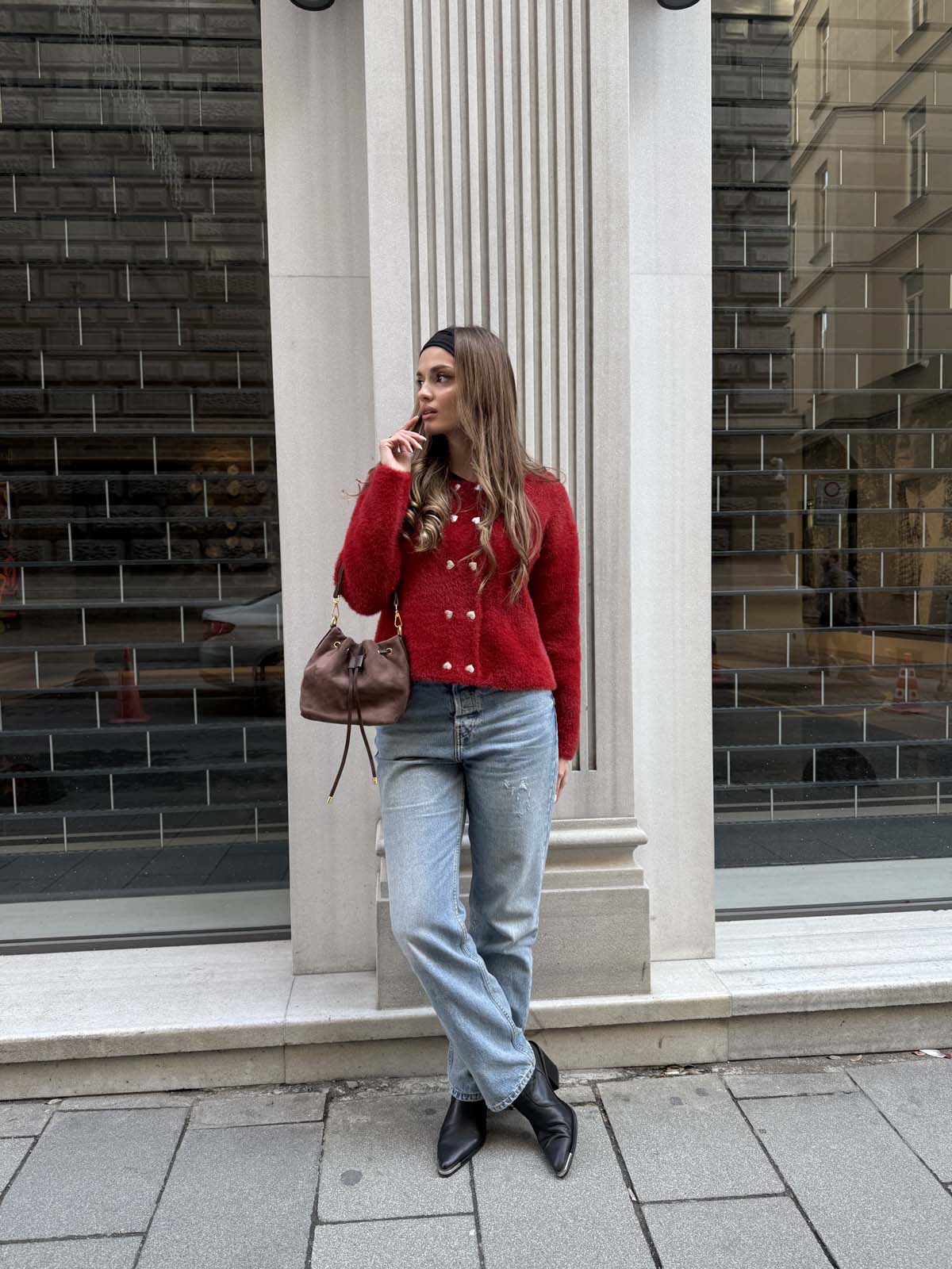 Angora  Yuvarlak Yaka  Kalp Düğmeli Kısa Hırka