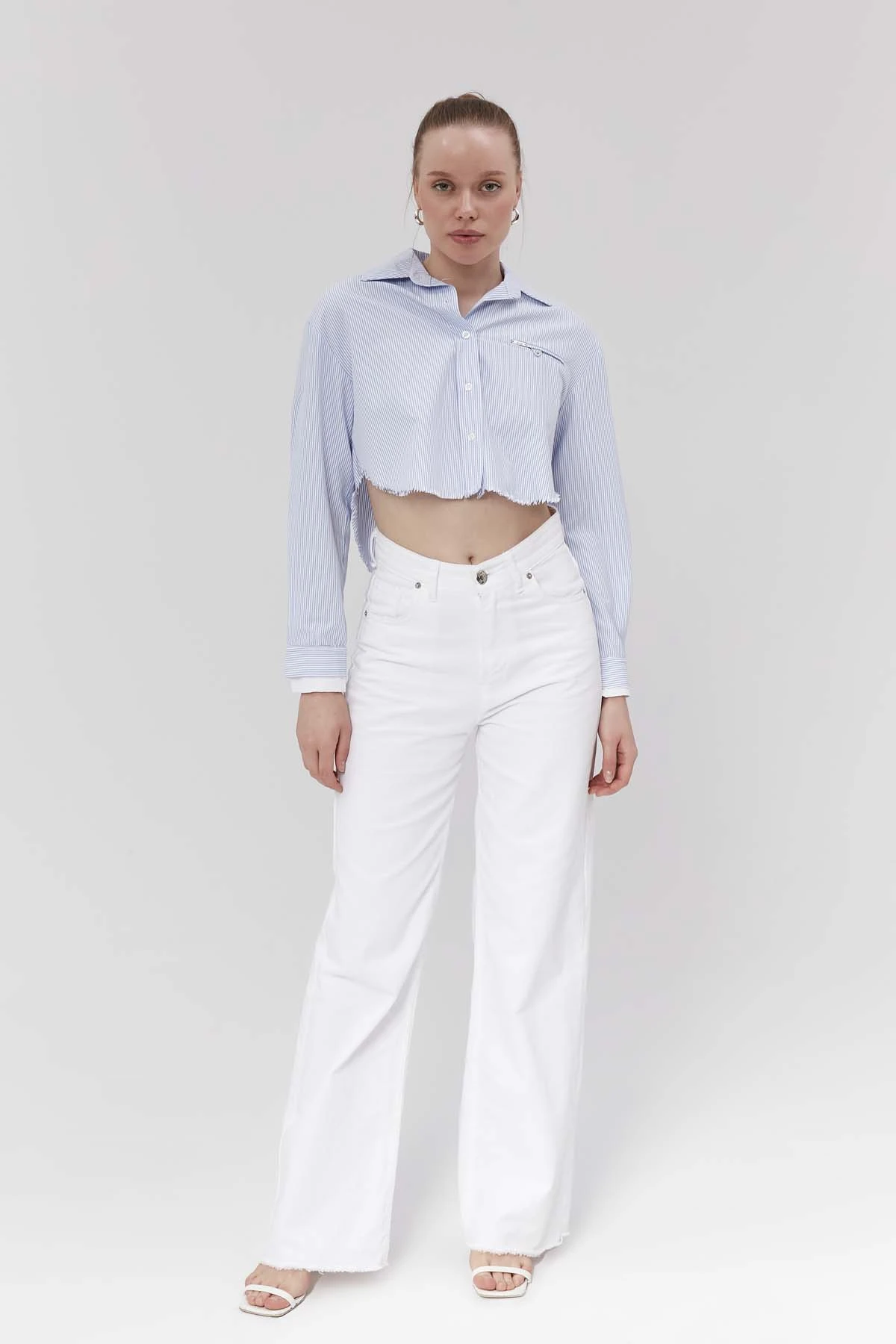 Altı Püsküllü Çizgili Kısa Gömlek