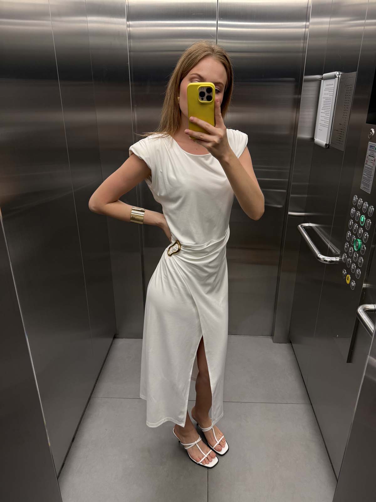 VATKALI BELİ TOKALI ELBİSE