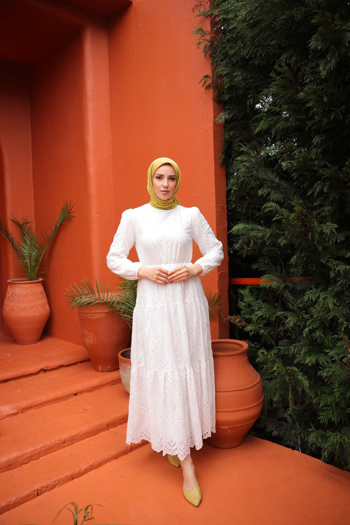 BRODELİ UZUN ELBİSE