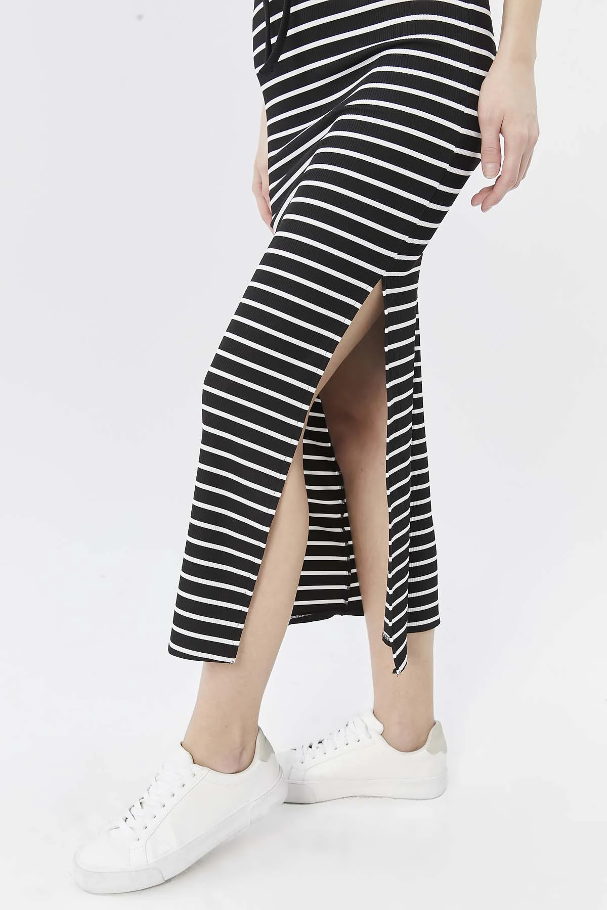 Çizgili  Örme Etek