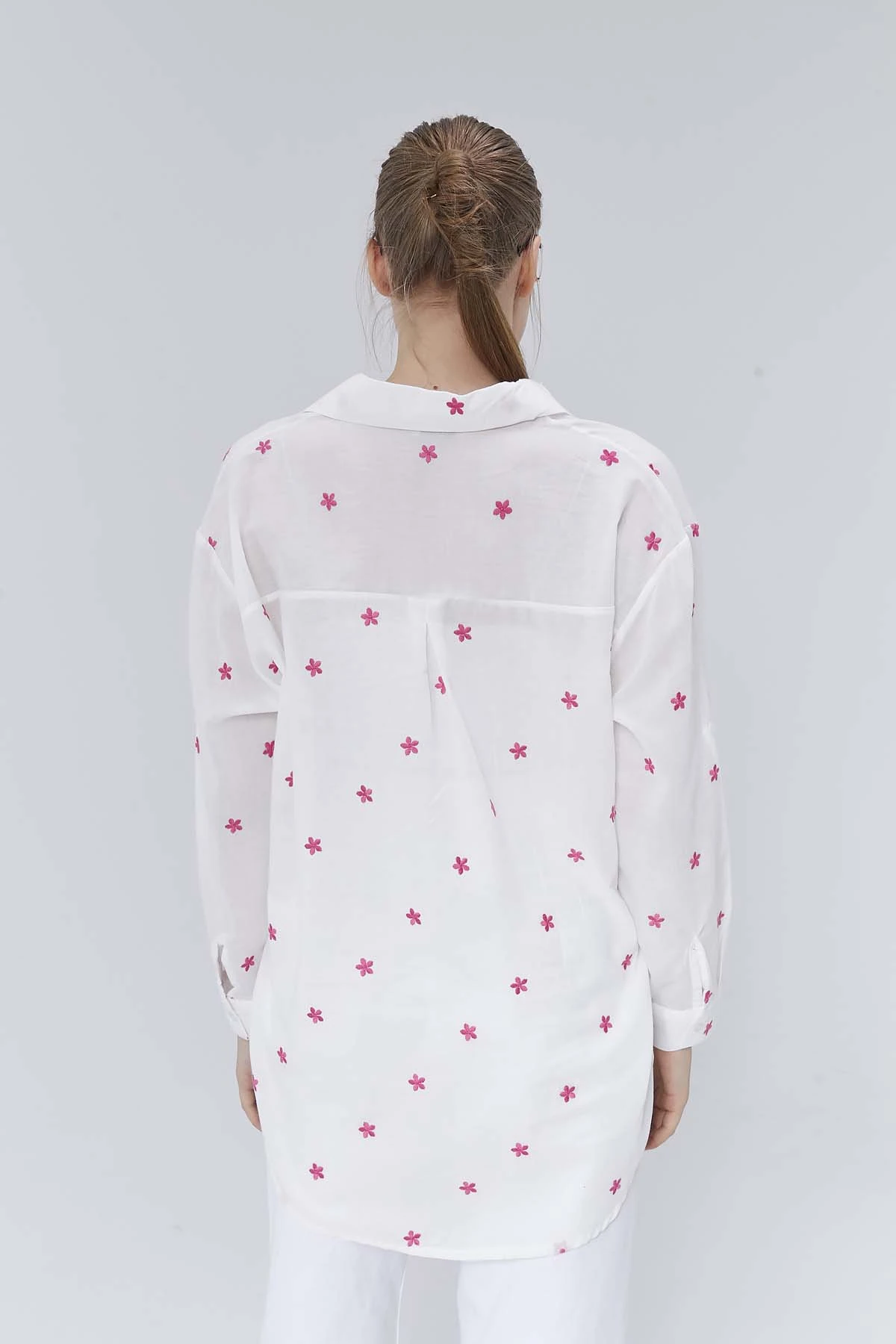 Çiçek  Desenli  Uzun  Kollu  Gömlek