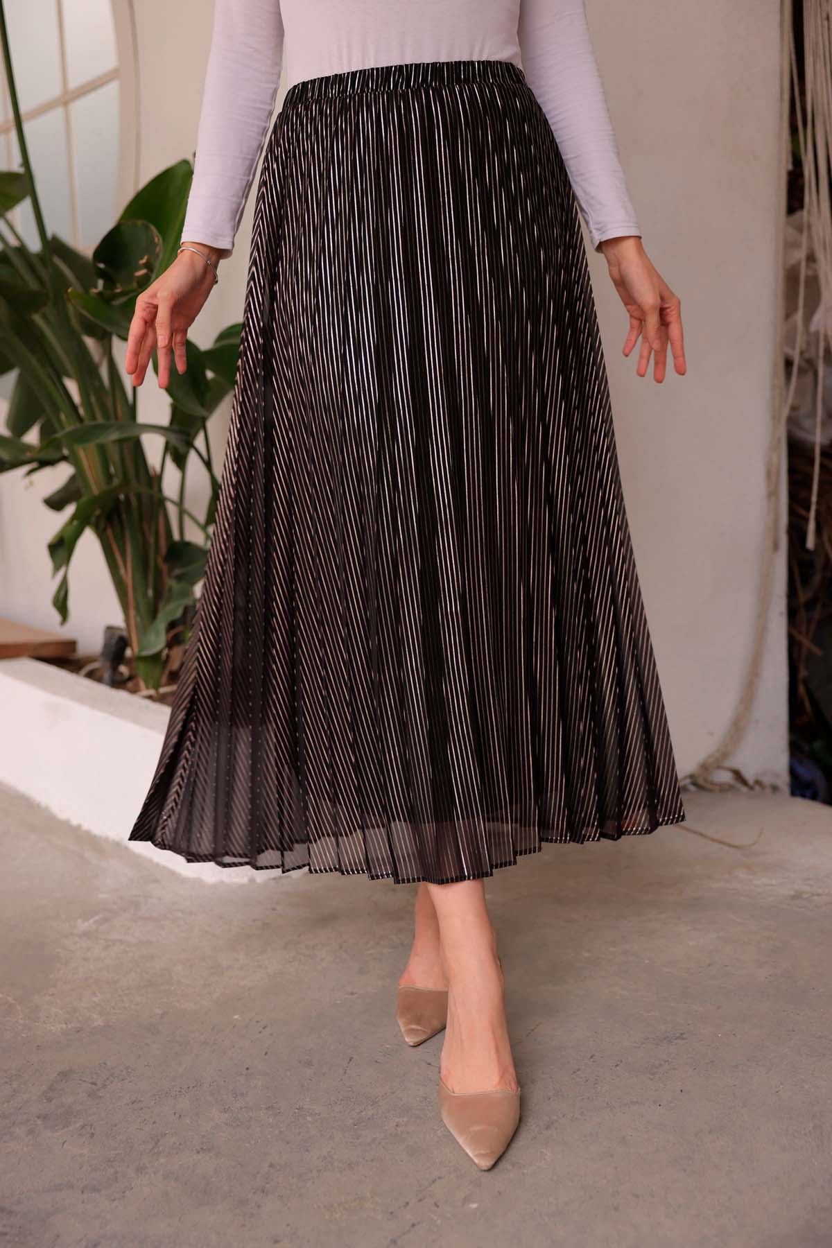 Çizgi Varaklı Uzun Etek